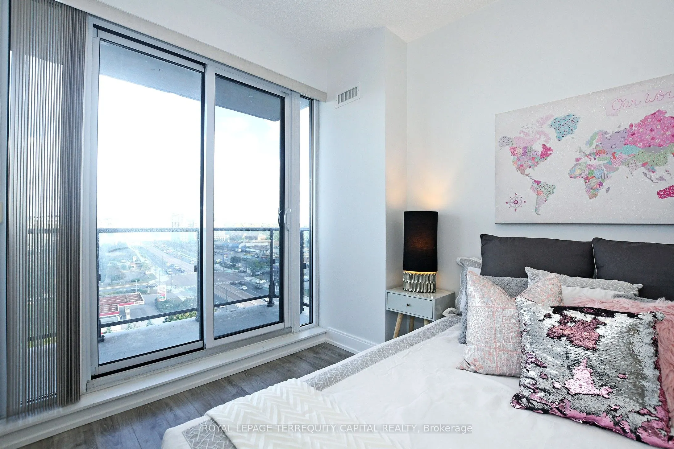 9608 Yonge Street, #1011