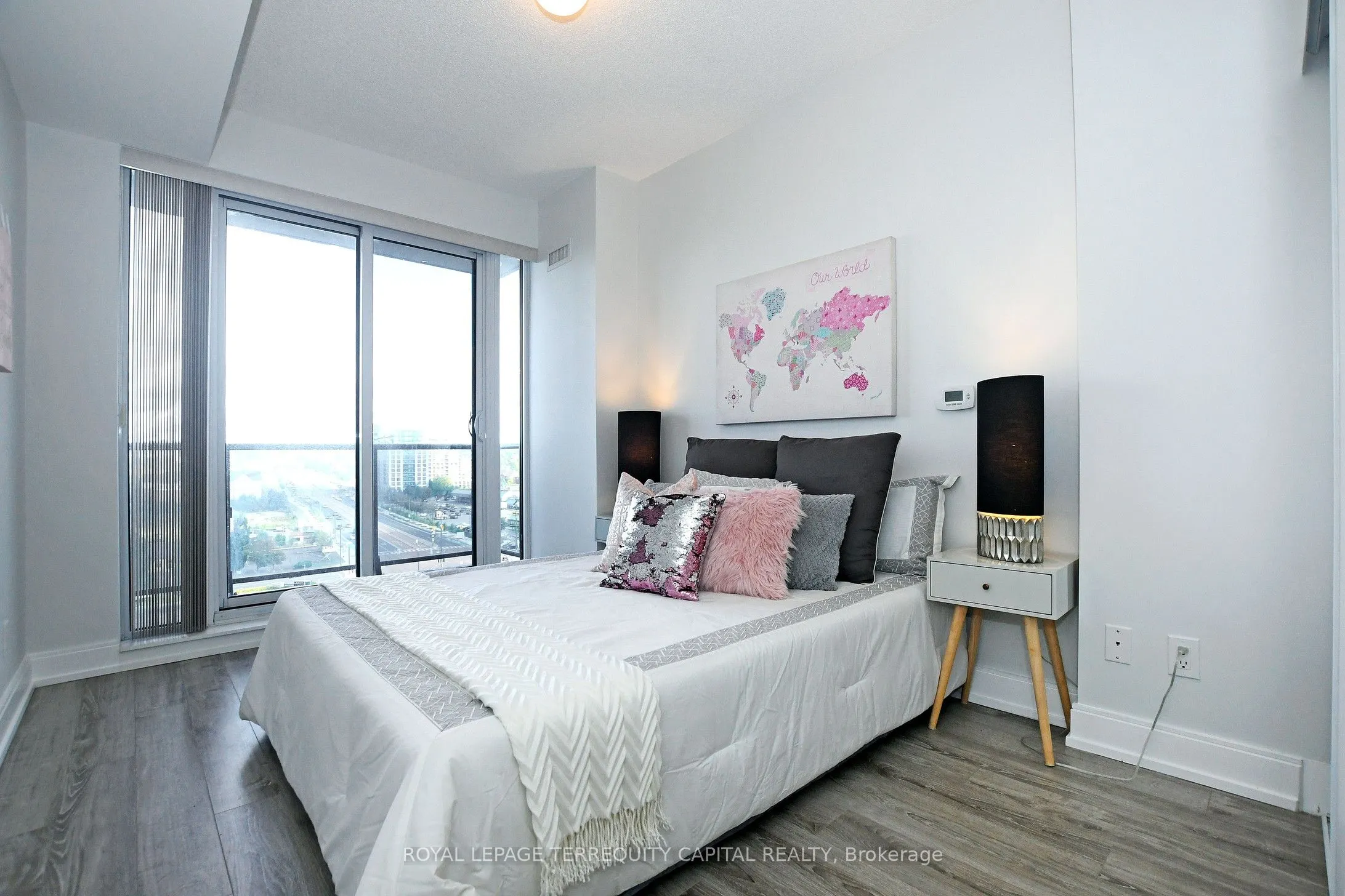 9608 Yonge Street, #1011