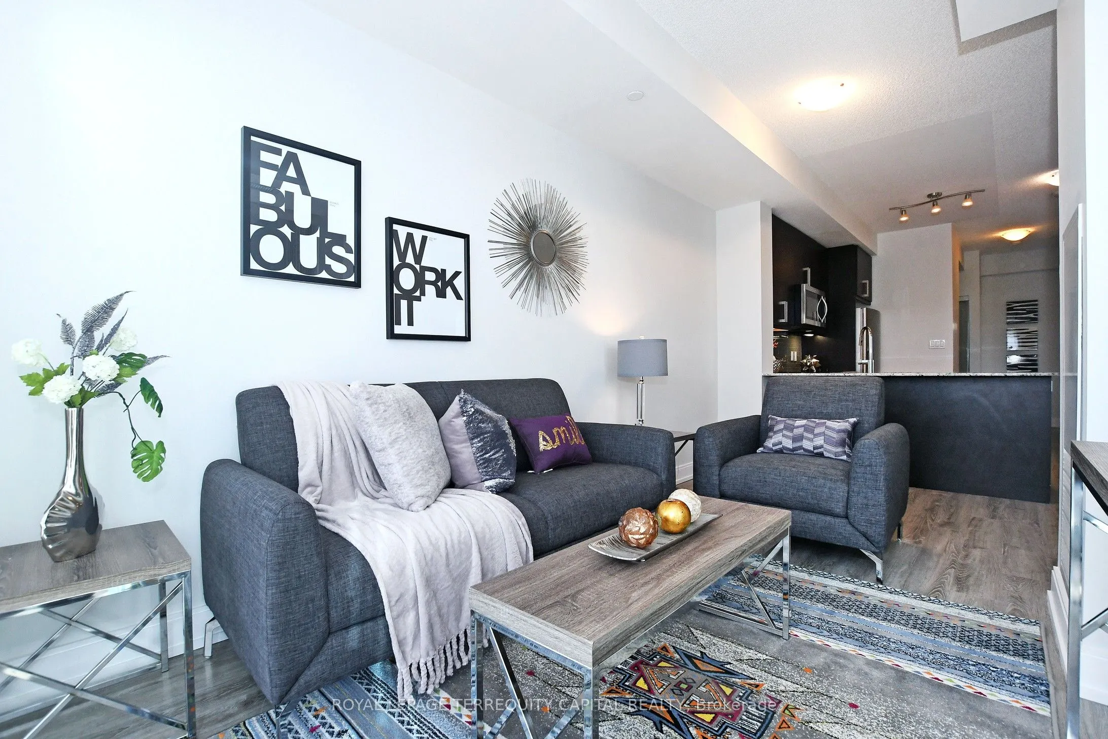 9608 Yonge Street, #1011
