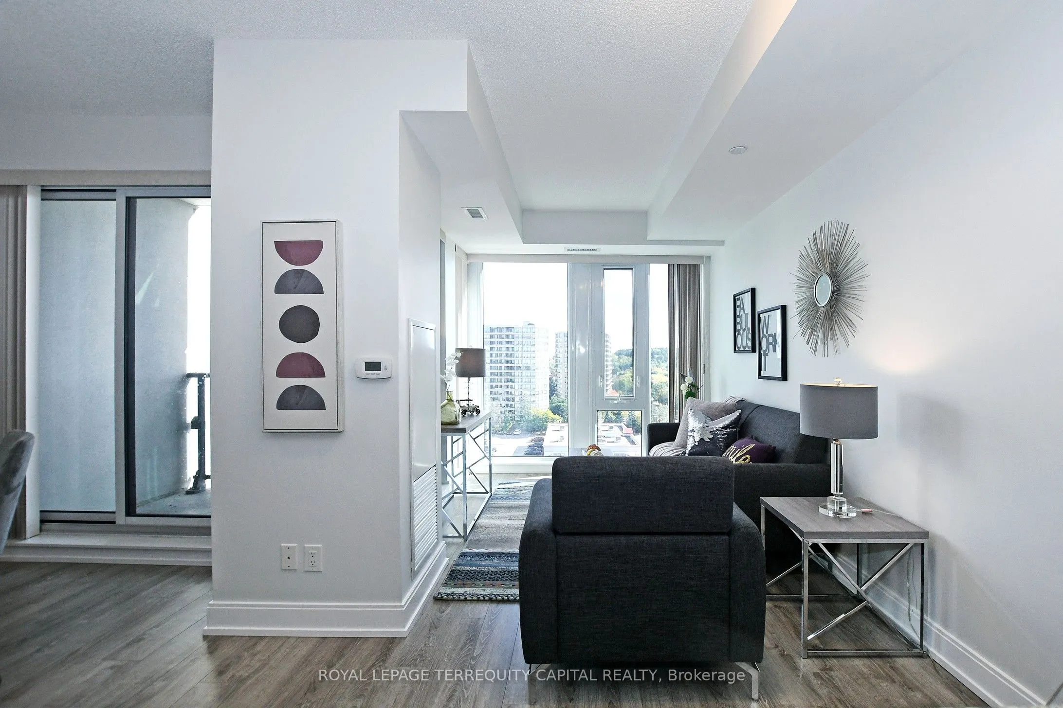 9608 Yonge Street, #1011