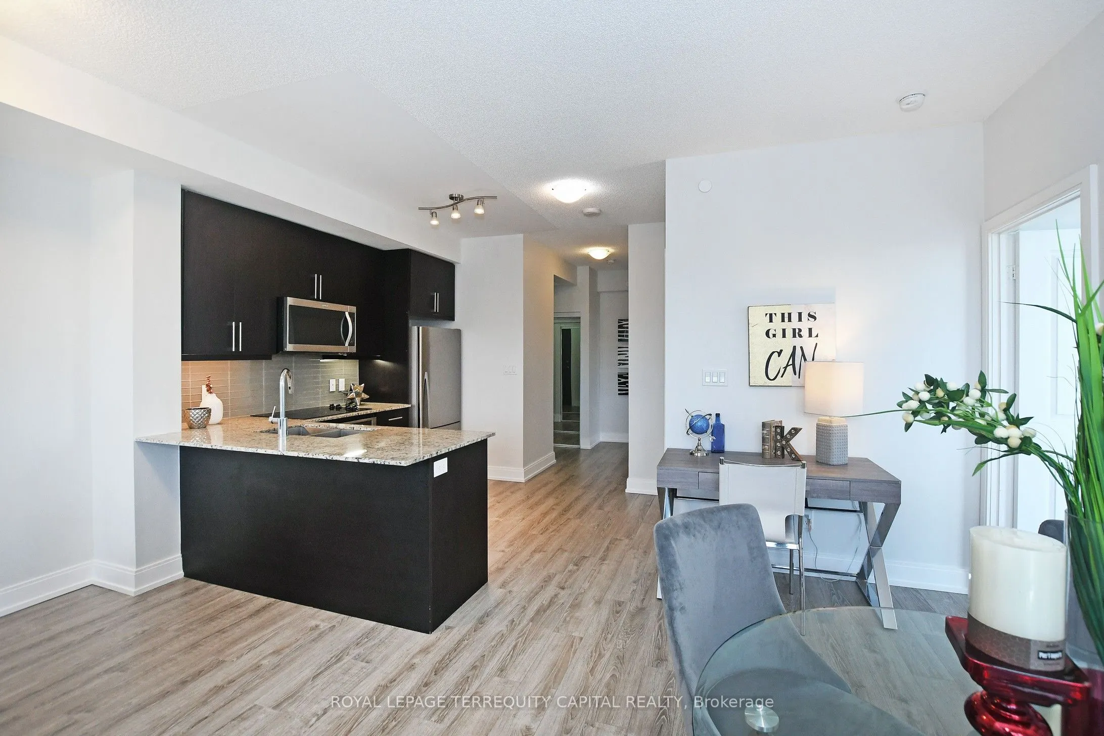 9608 Yonge Street, #1011