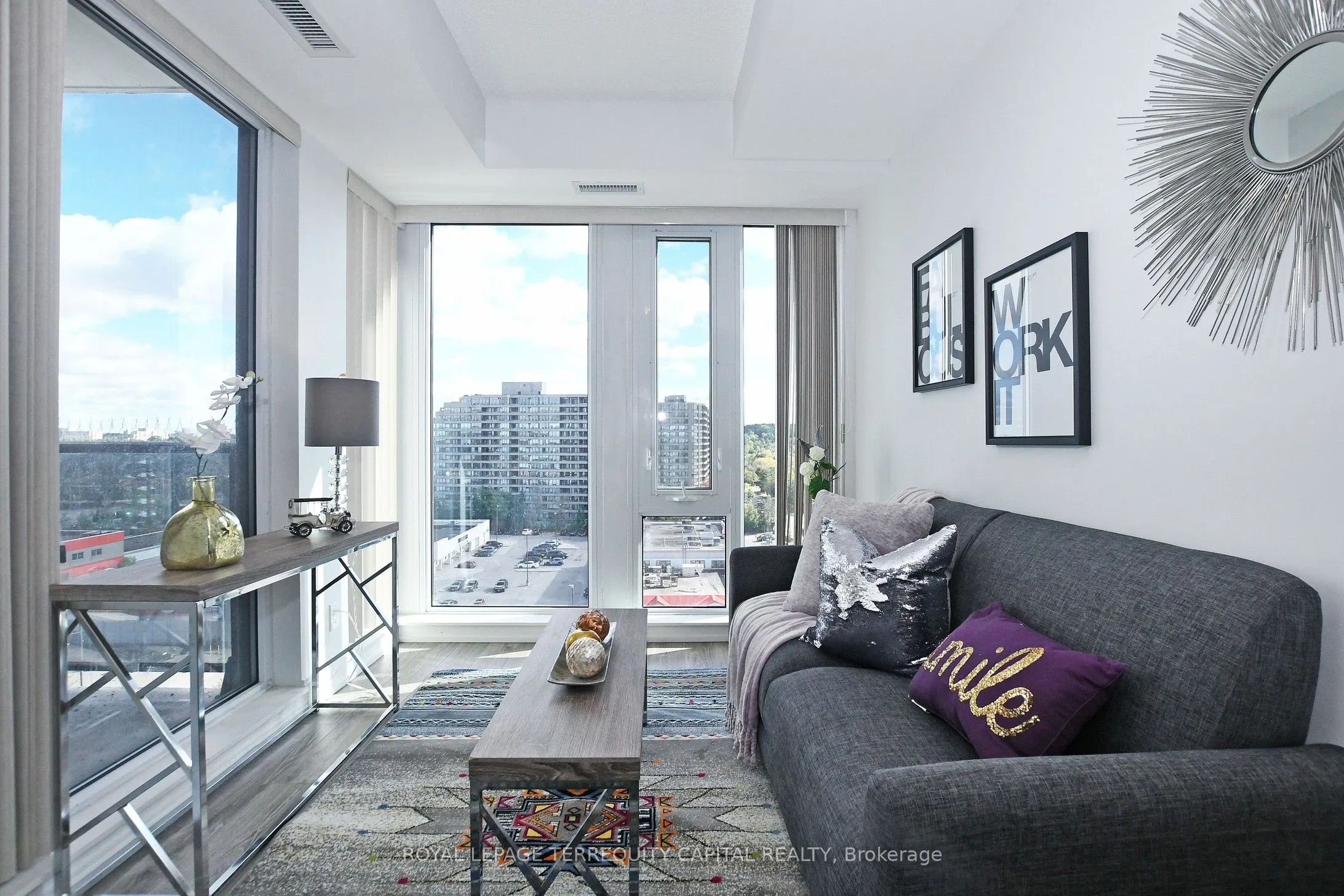 9608 Yonge Street, #1011