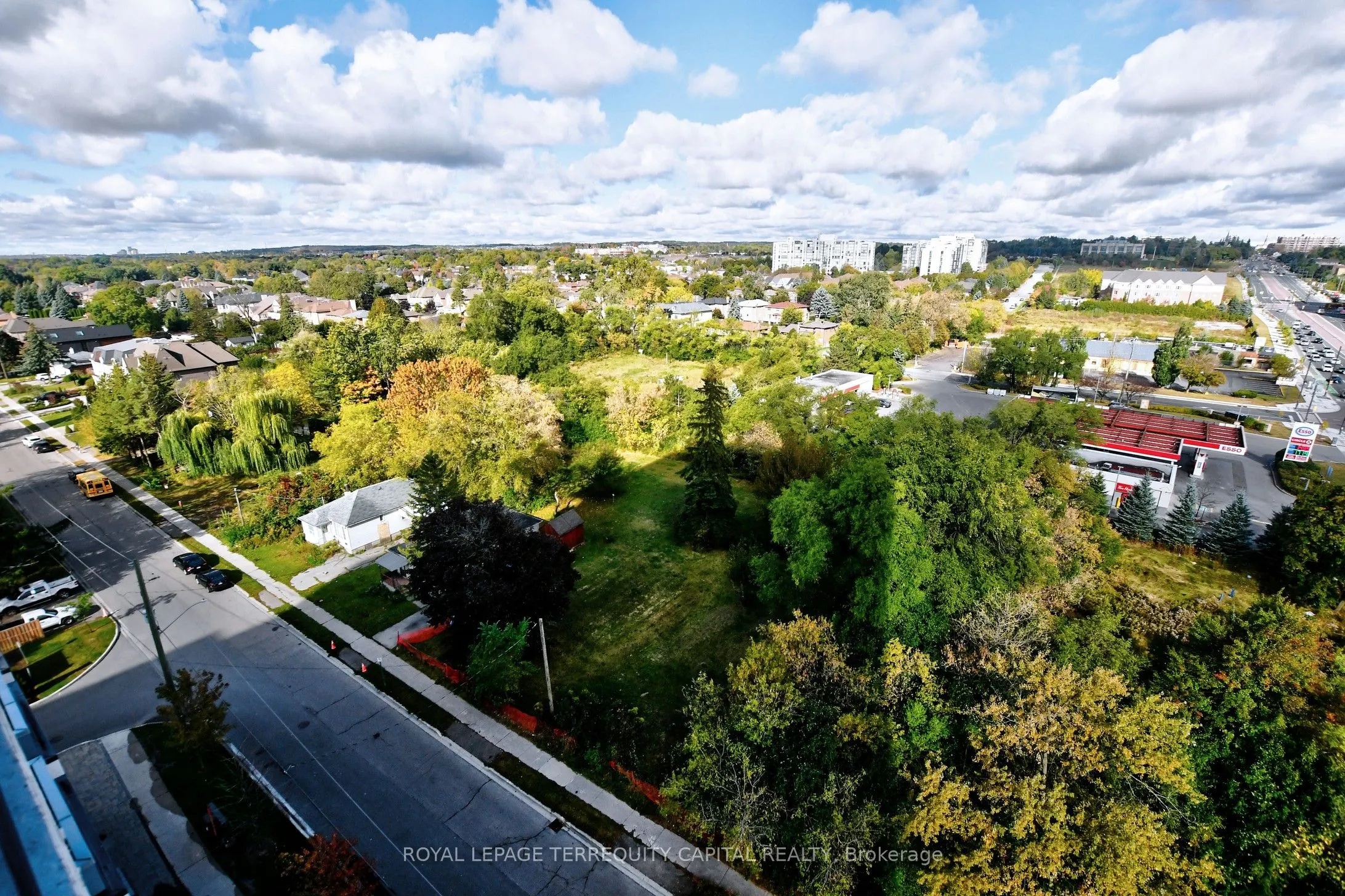 9608 Yonge Street, #1011