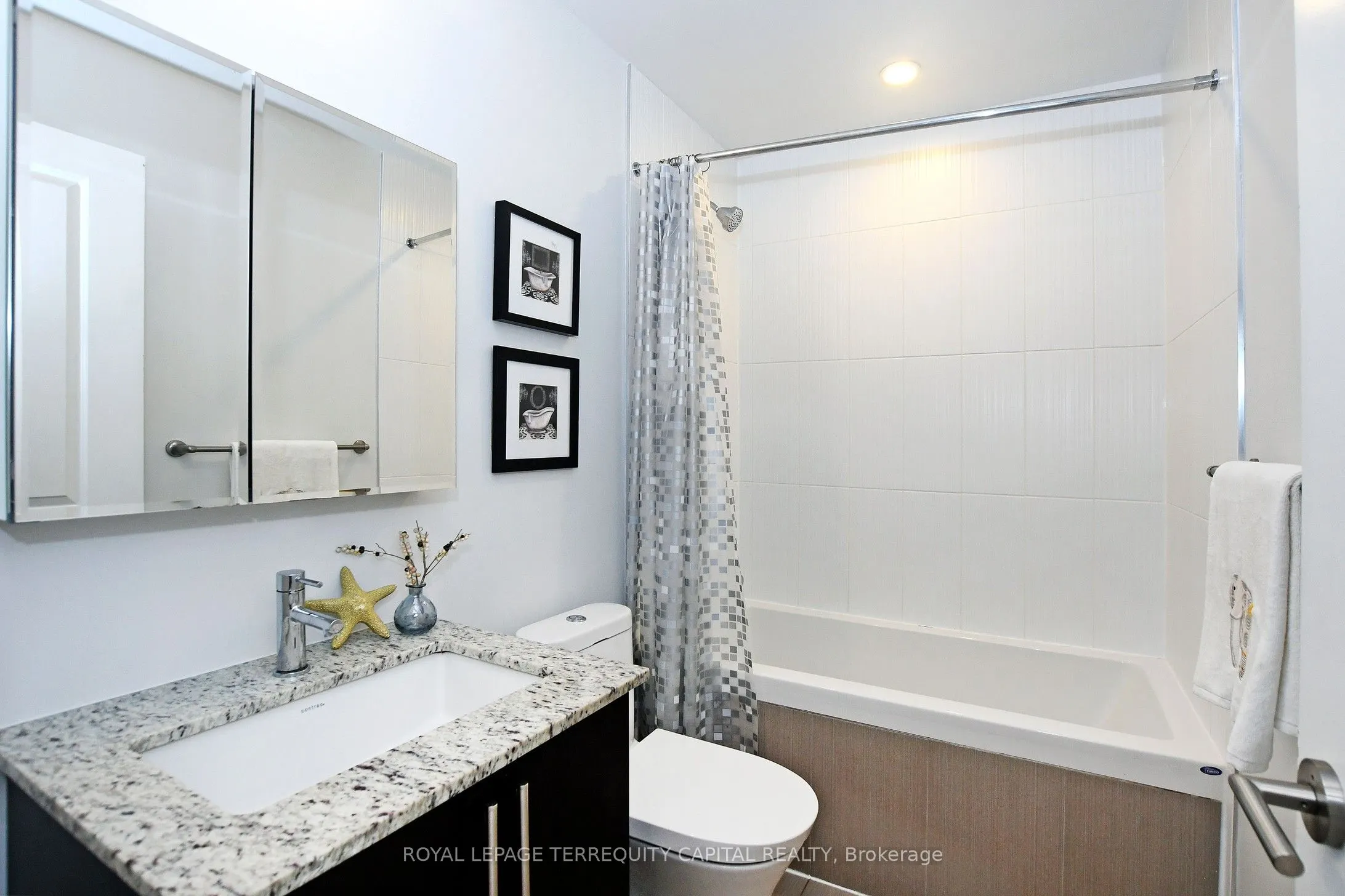 9608 Yonge Street, #1011
