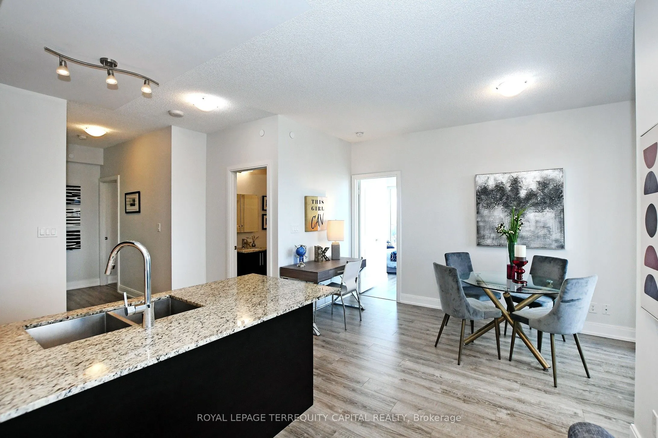 9608 Yonge Street, #1011