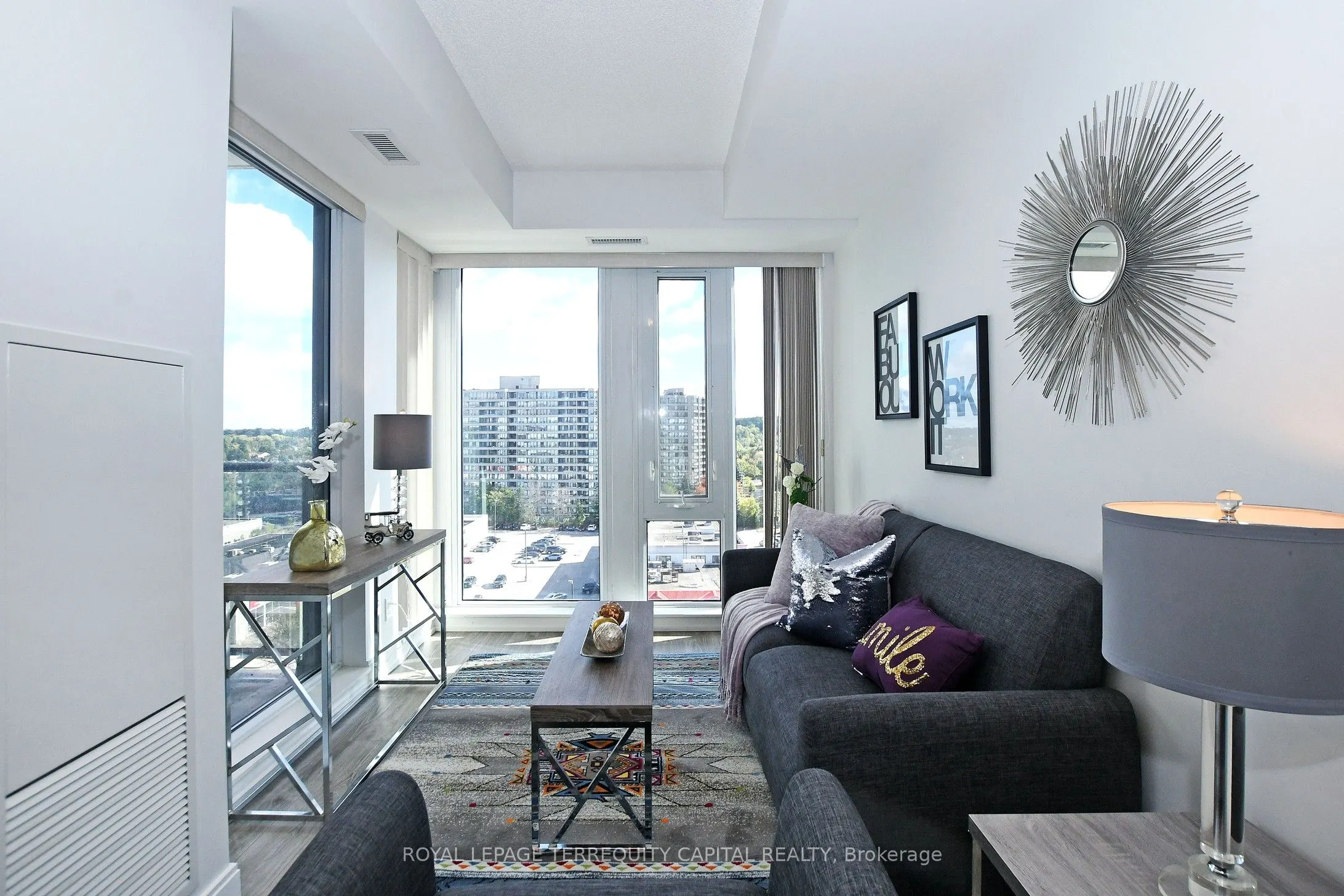 9608 Yonge Street, #1011