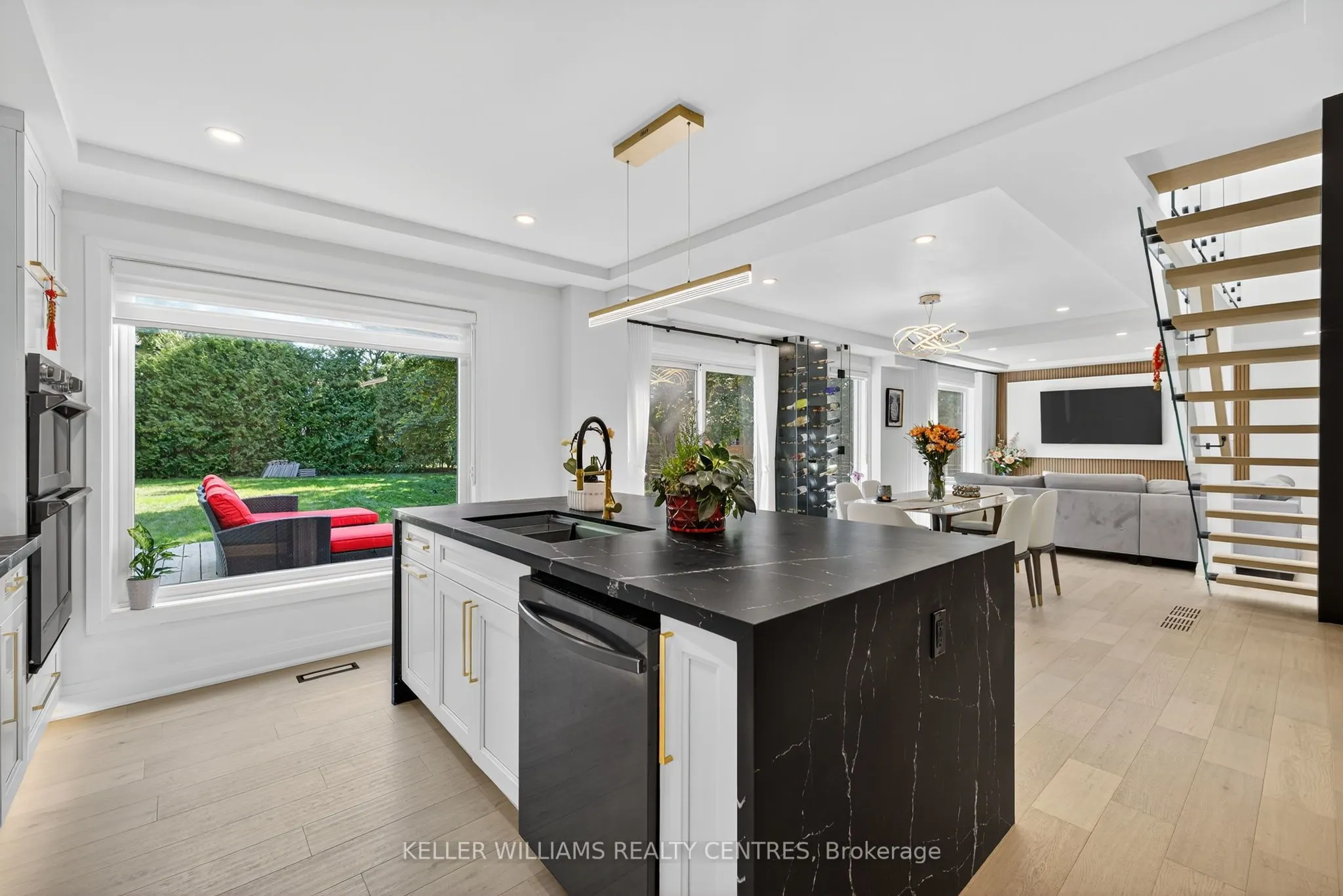 1 Rosegarden Crescent