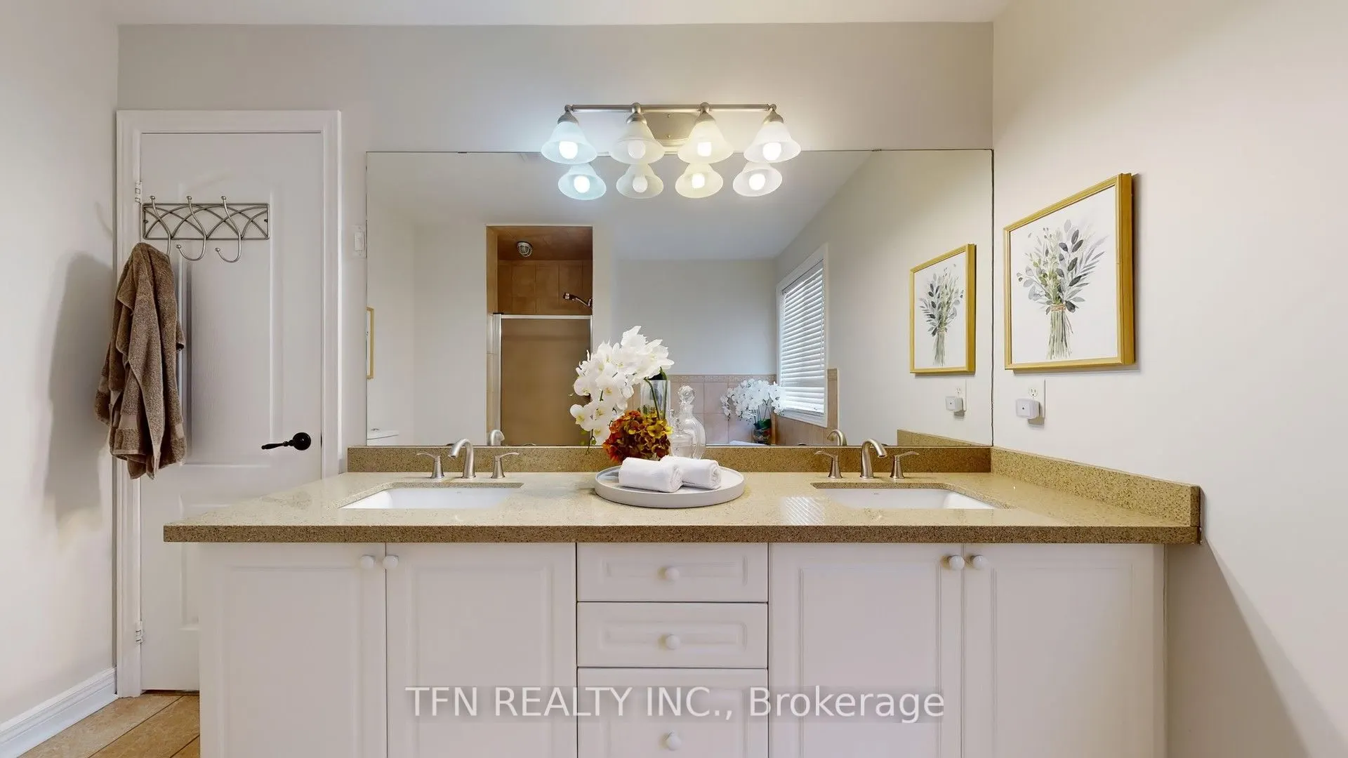 177 Bentoak Crescent