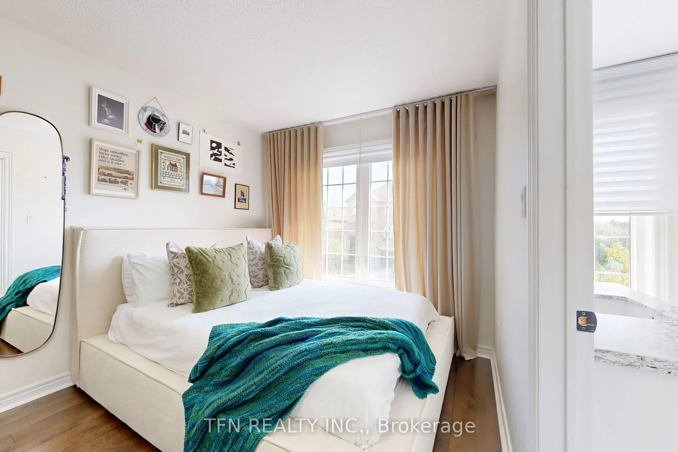 177 Bentoak Crescent
