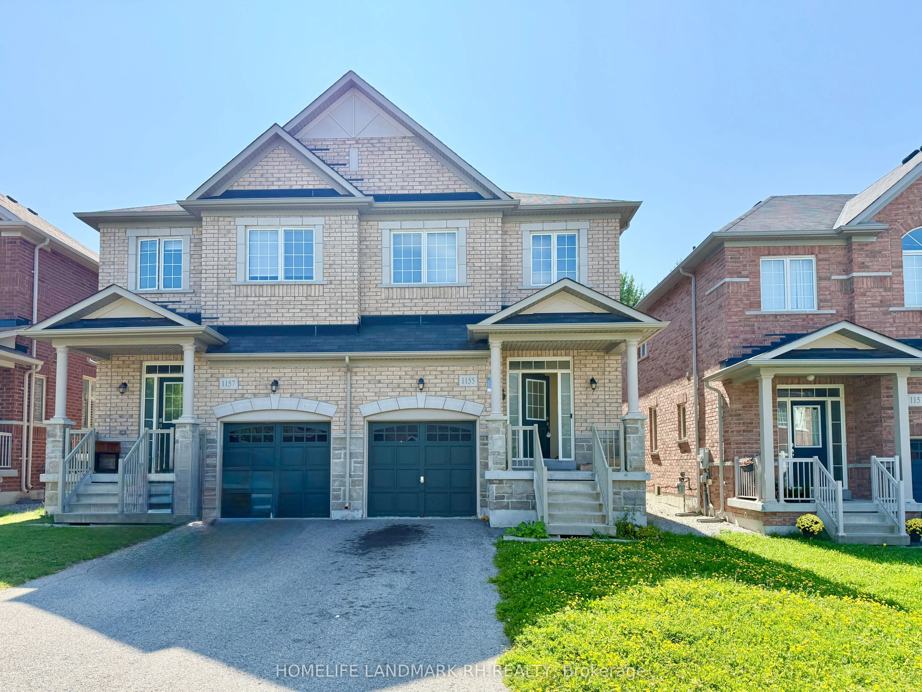 1155 Stuffles Crescent