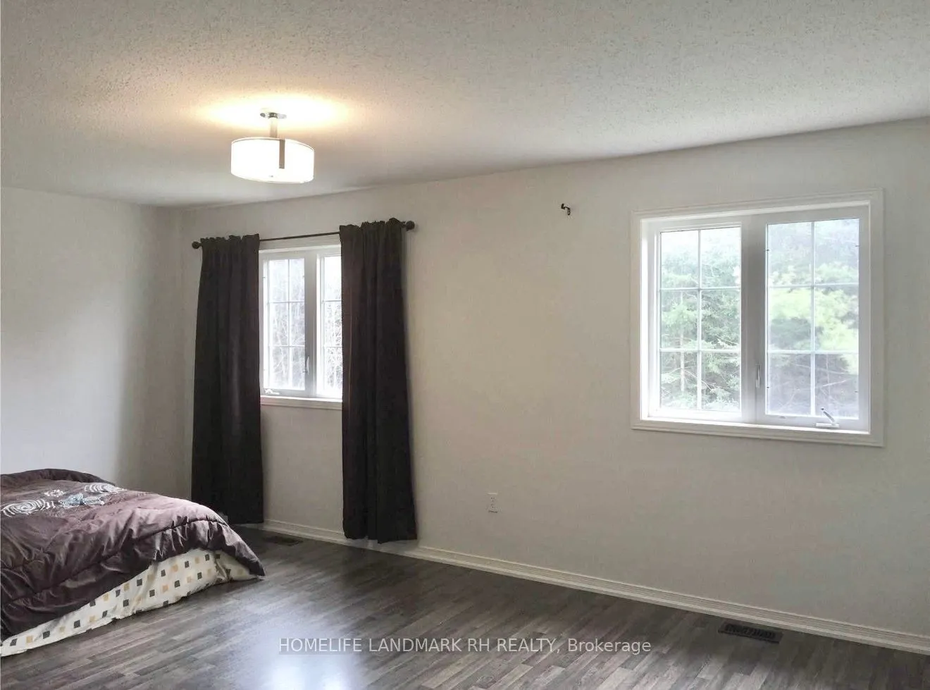 1155 Stuffles Crescent