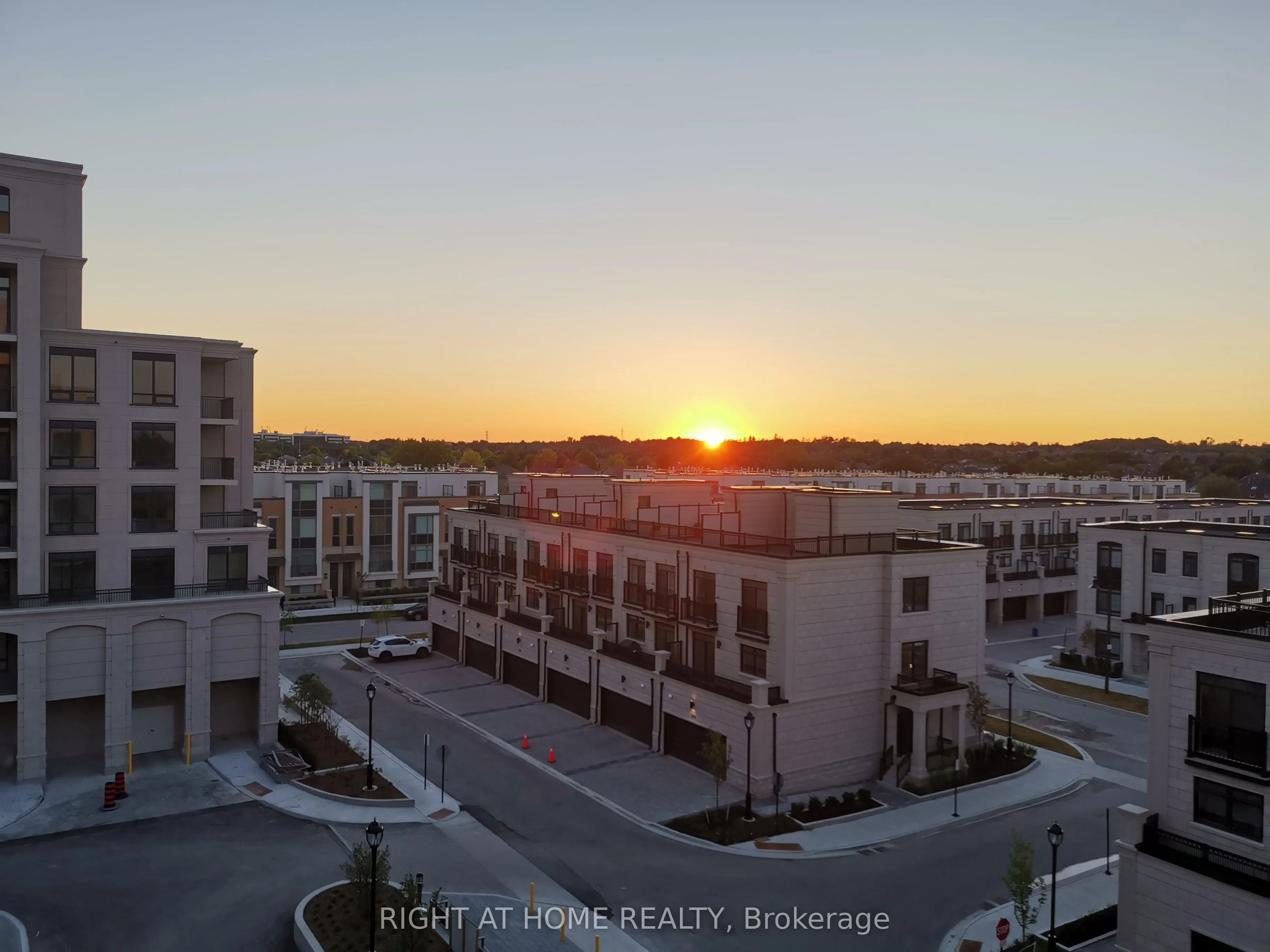 278 Buchanan Drive, #606E