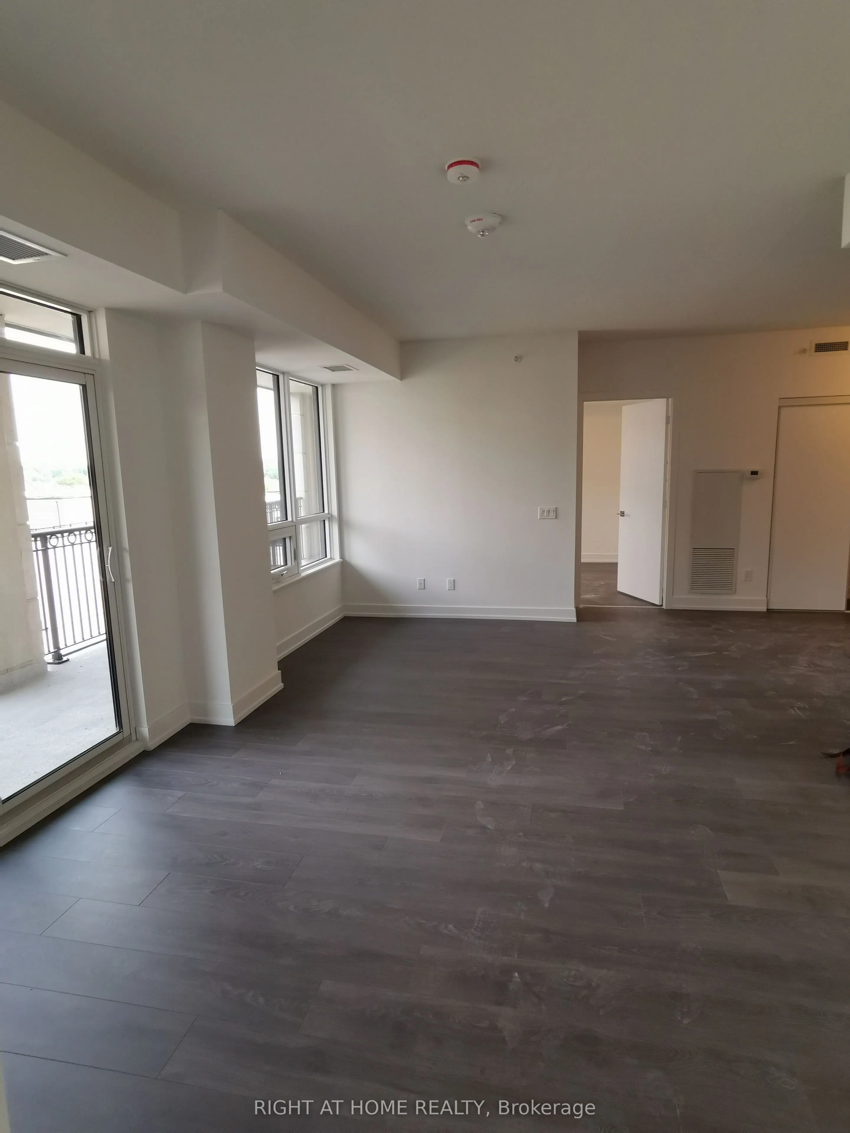 278 Buchanan Drive, #606E