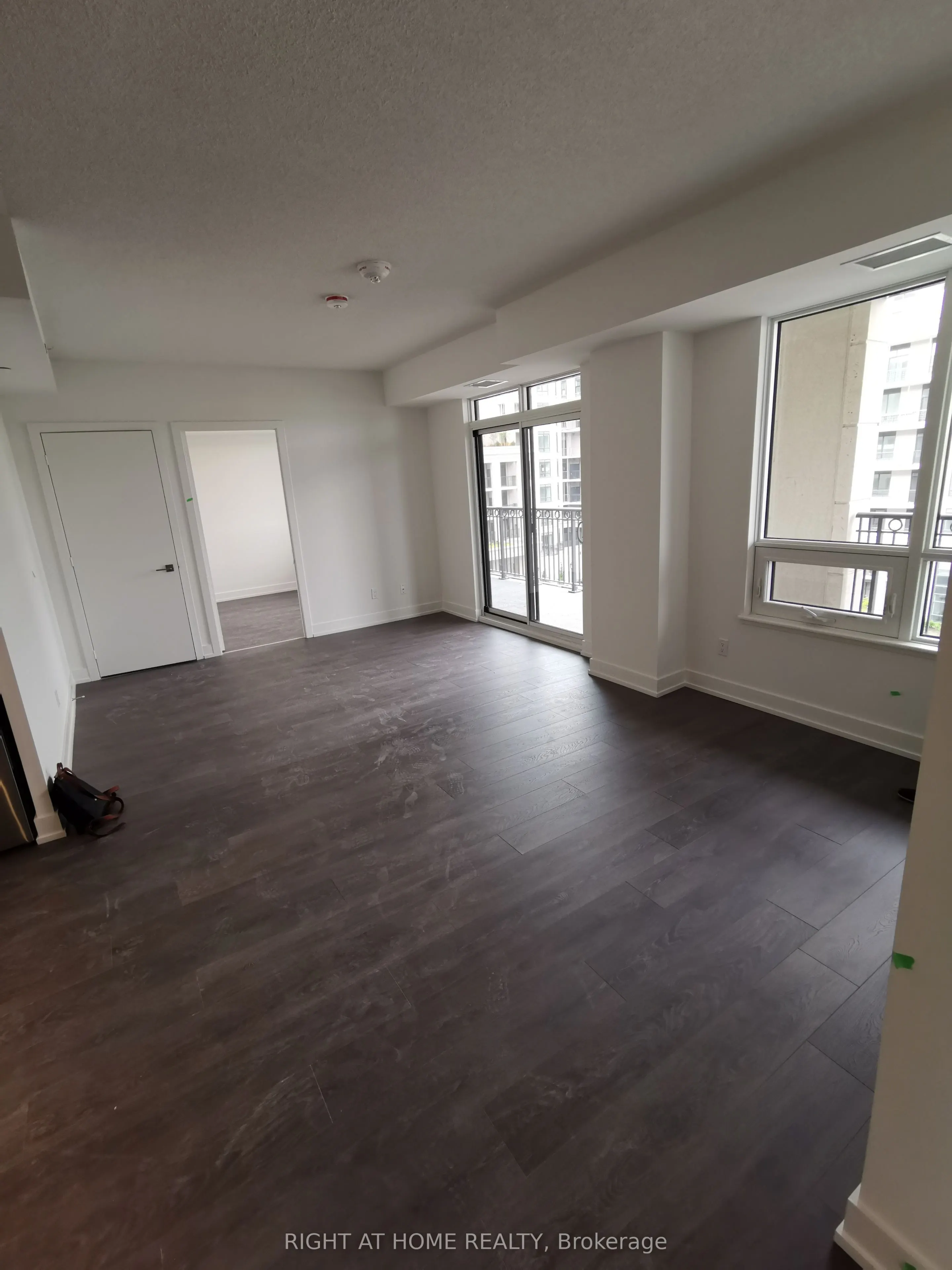 278 Buchanan Drive, #606E