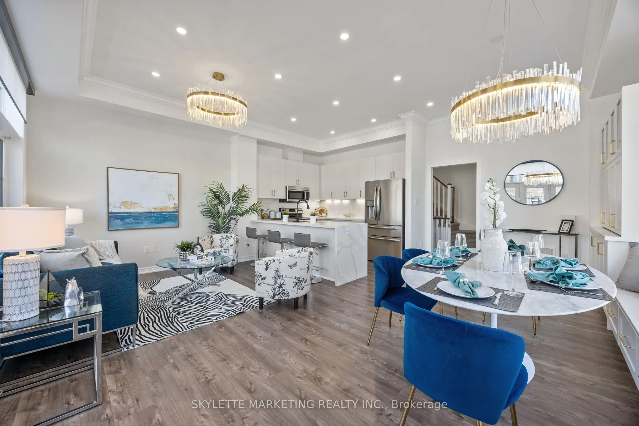 2 Cornerbank Crescent