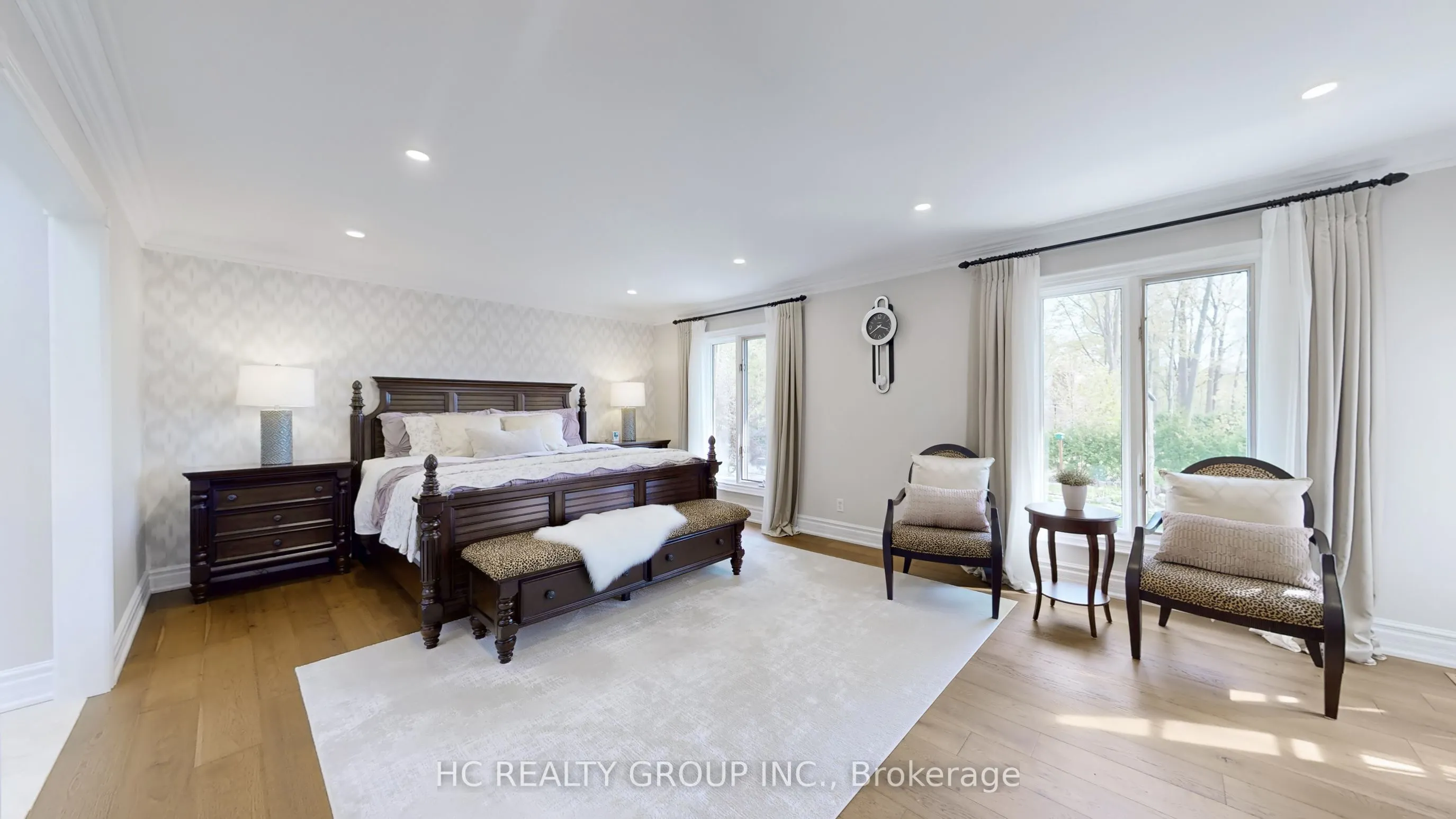 2 Glenridge Drive