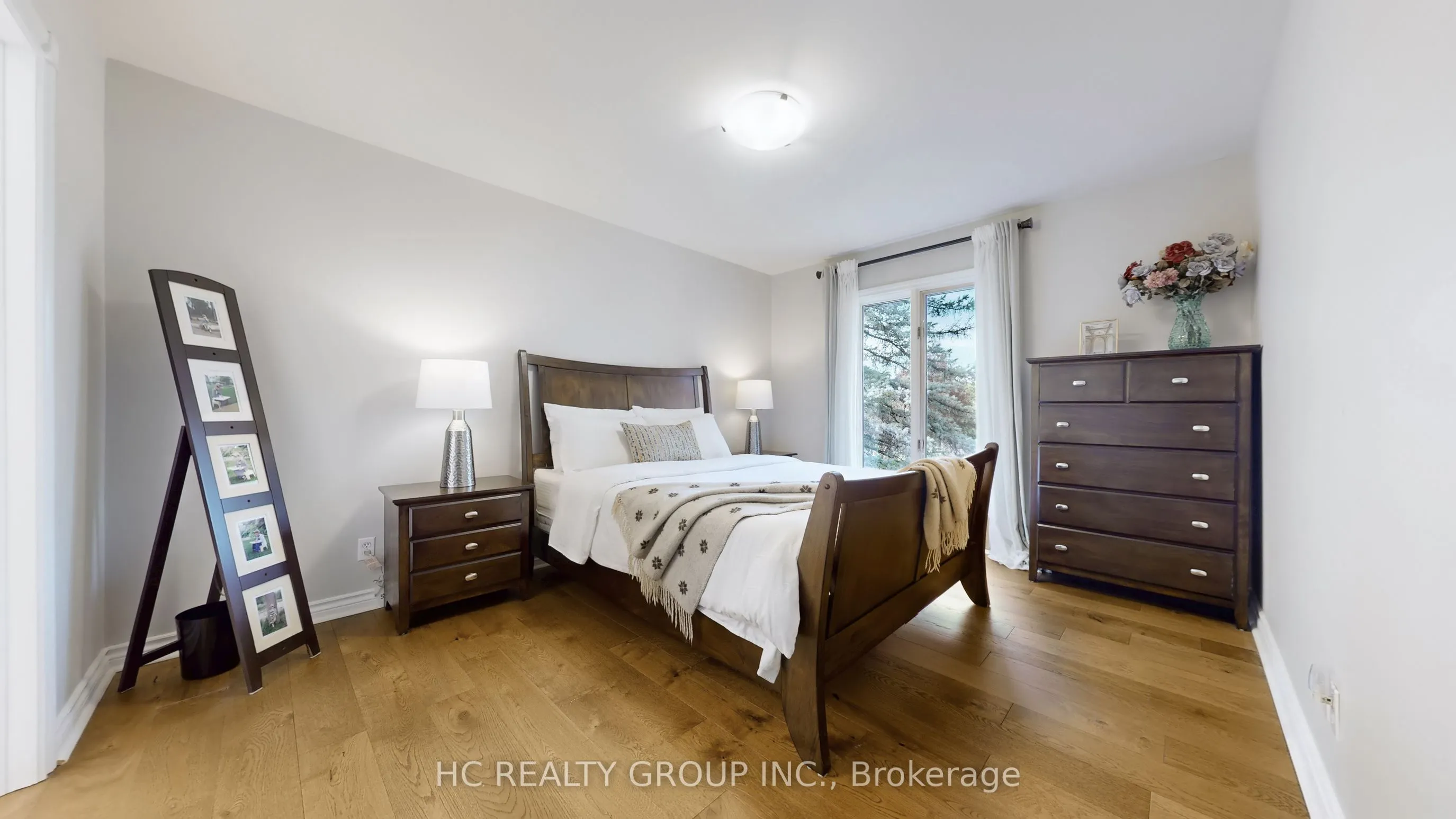 2 Glenridge Drive