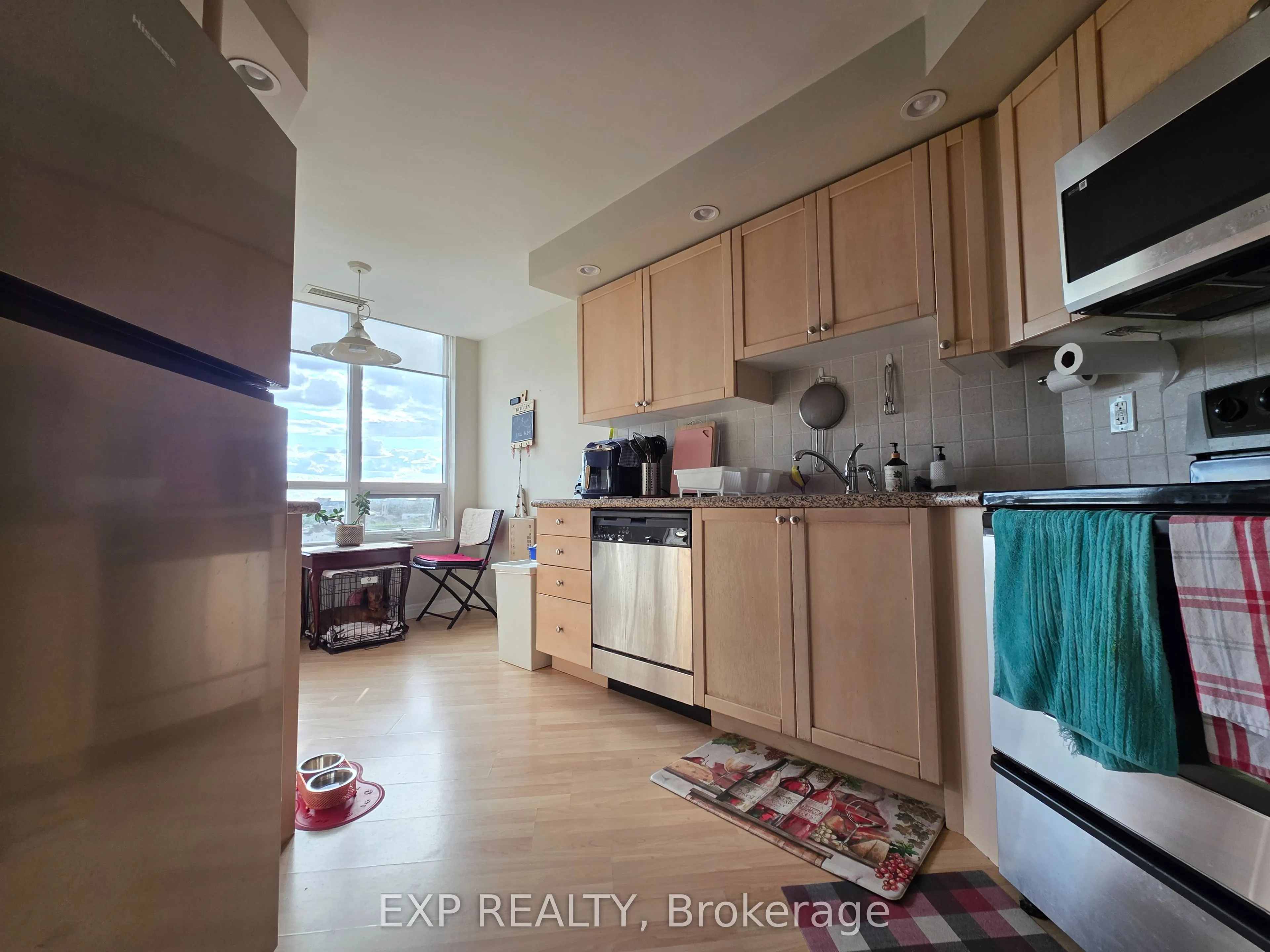 33 Cox Boulevard, #911
