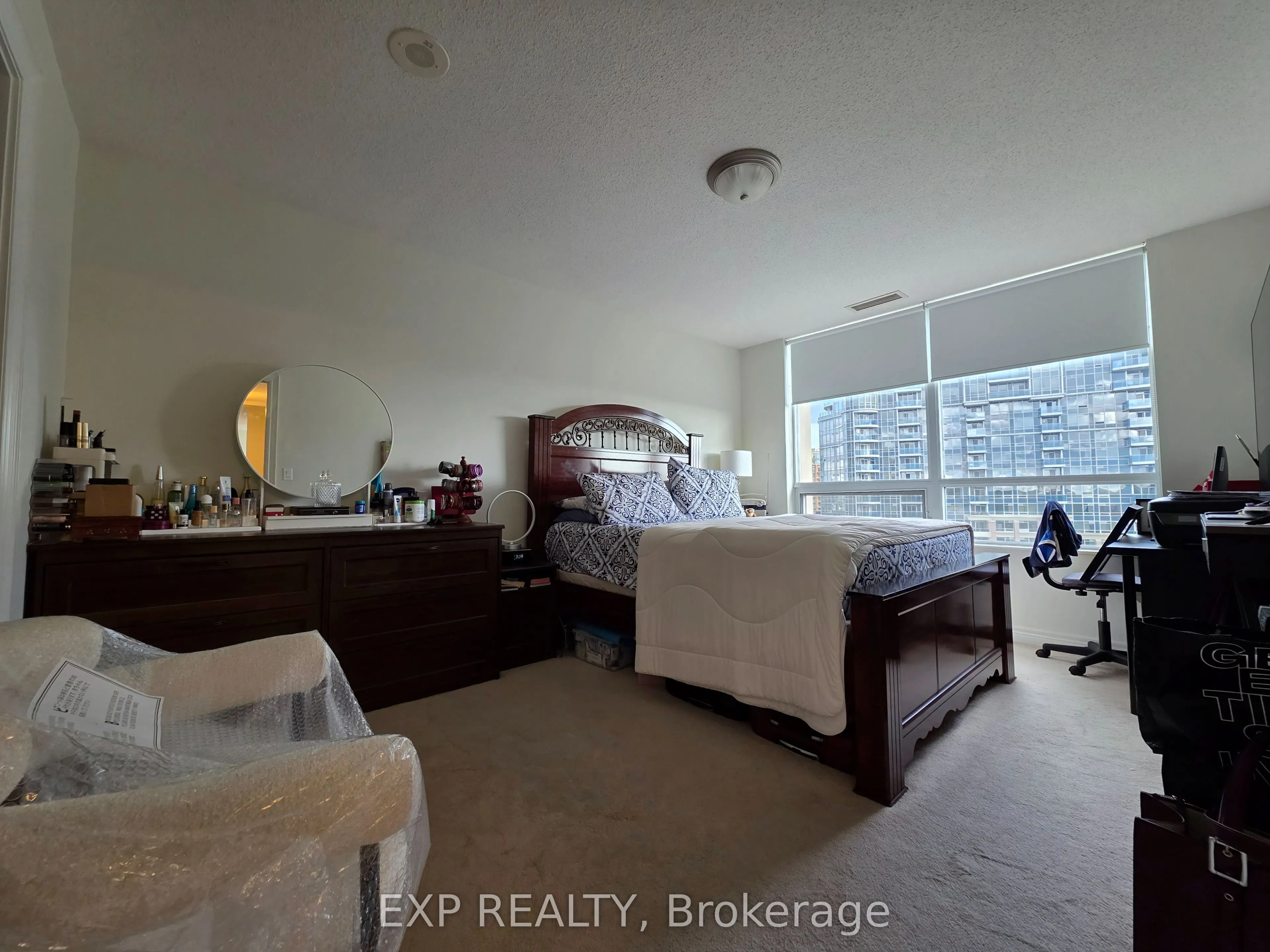 33 Cox Boulevard, #911