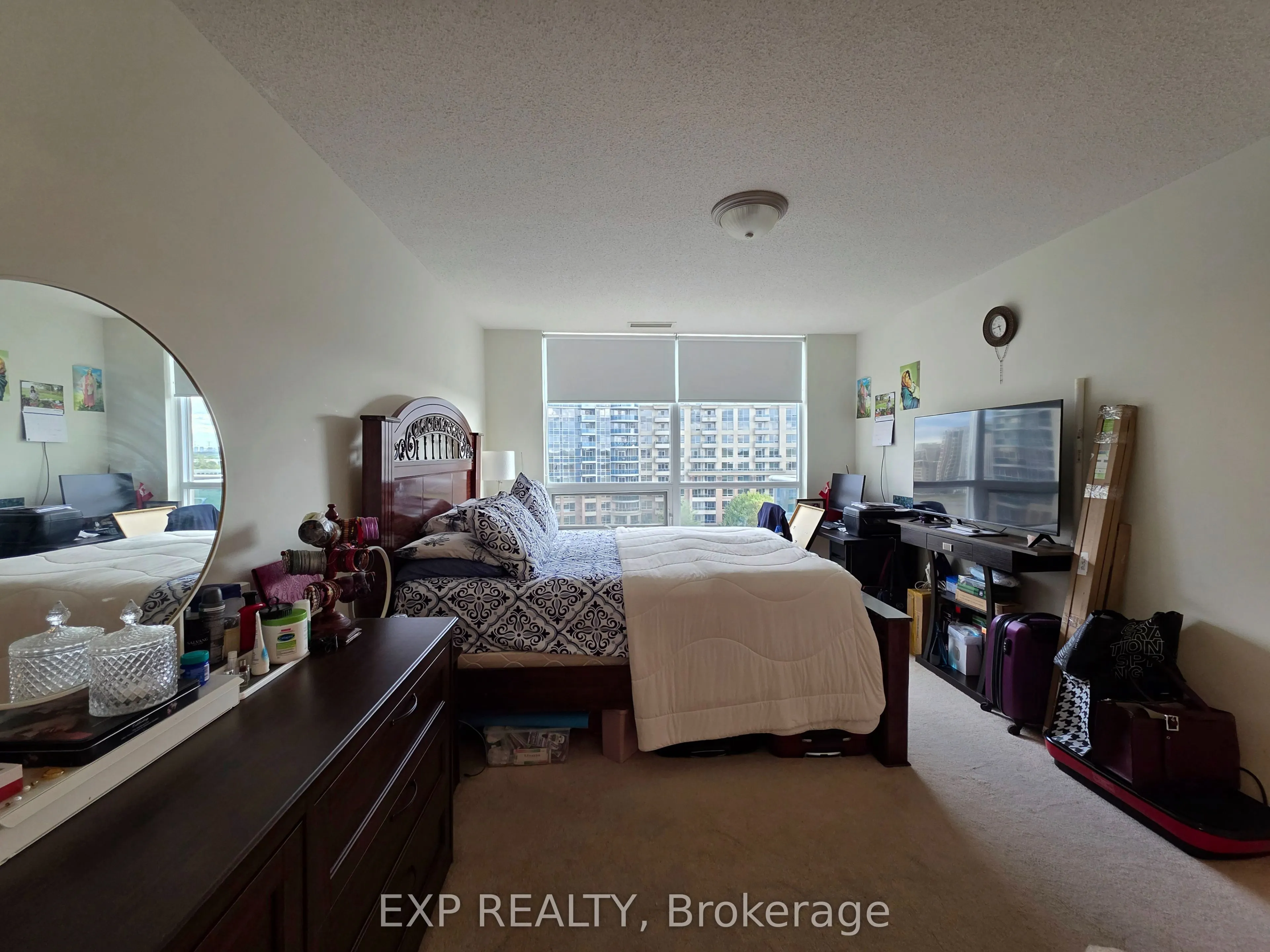 33 Cox Boulevard, #911