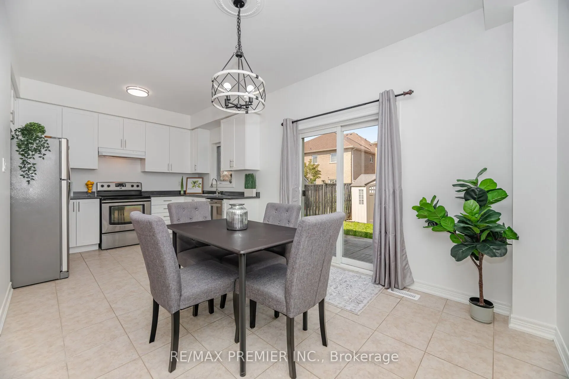 38 Ozner Crescent