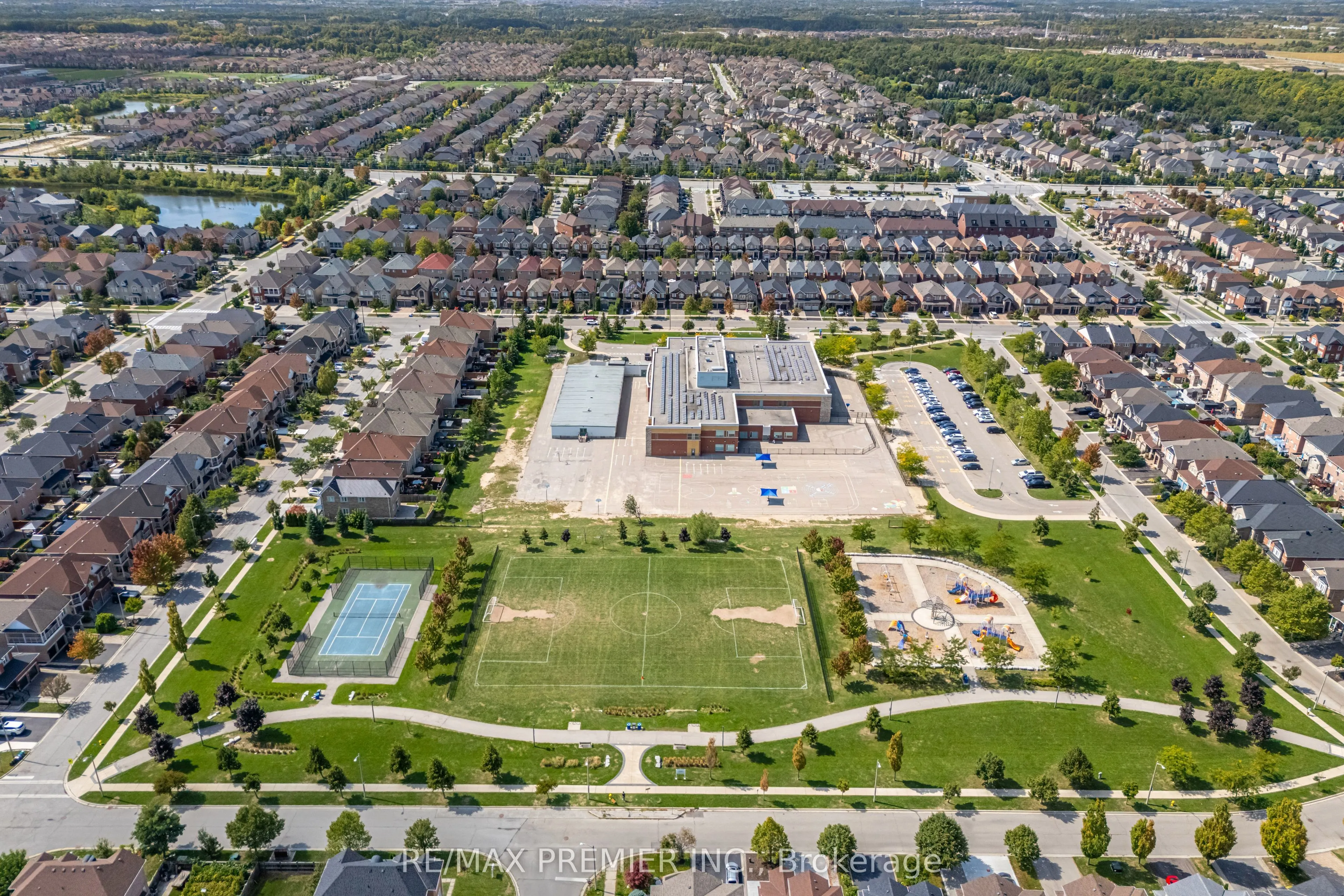 38 Ozner Crescent