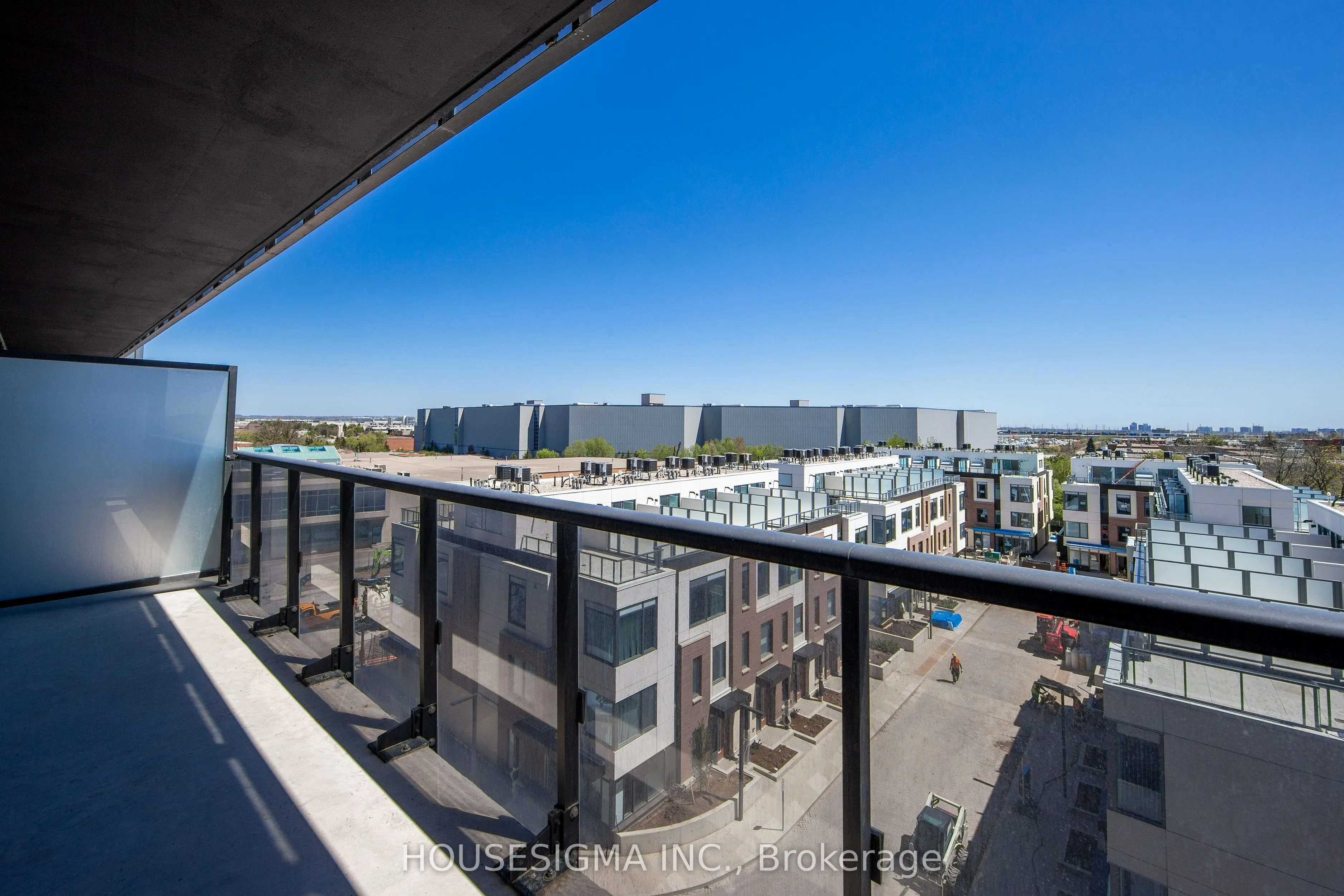 7895 Jane Street, #501