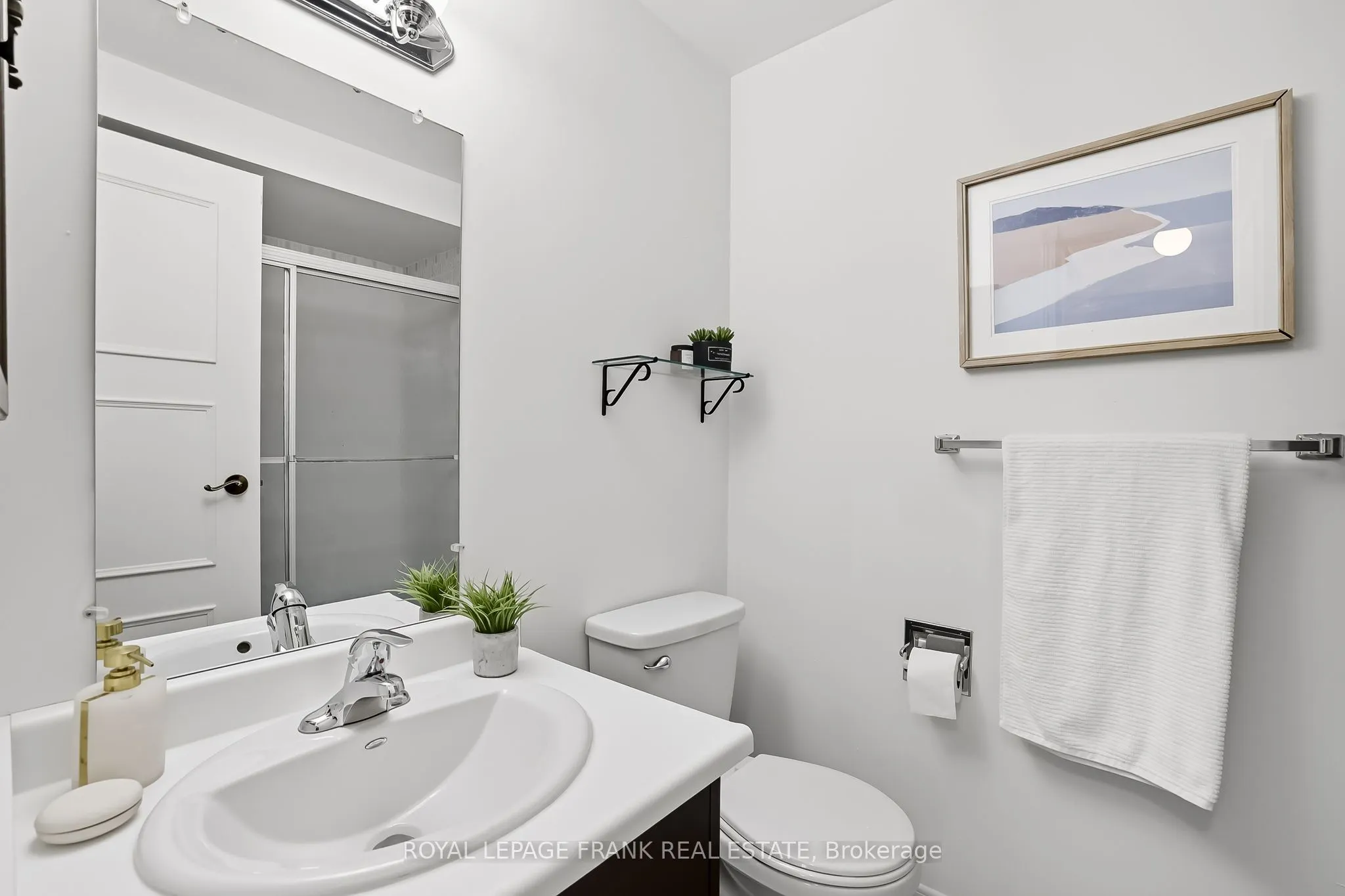 72 REGINALD Crescent