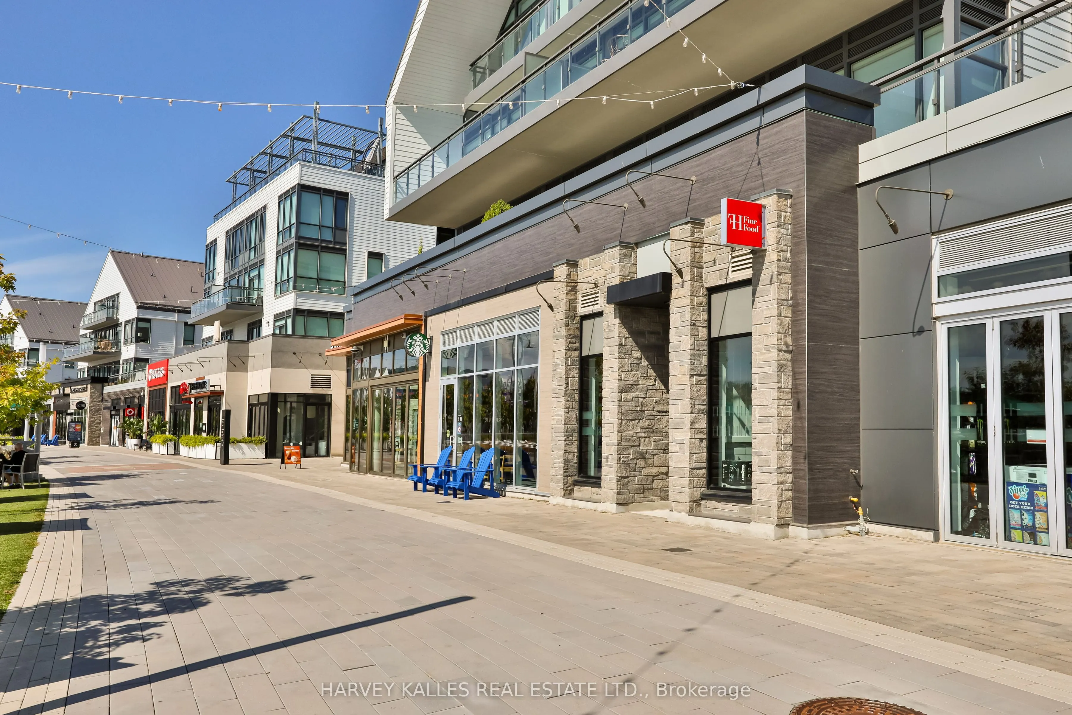 241 Sea Ray Avenue, #320