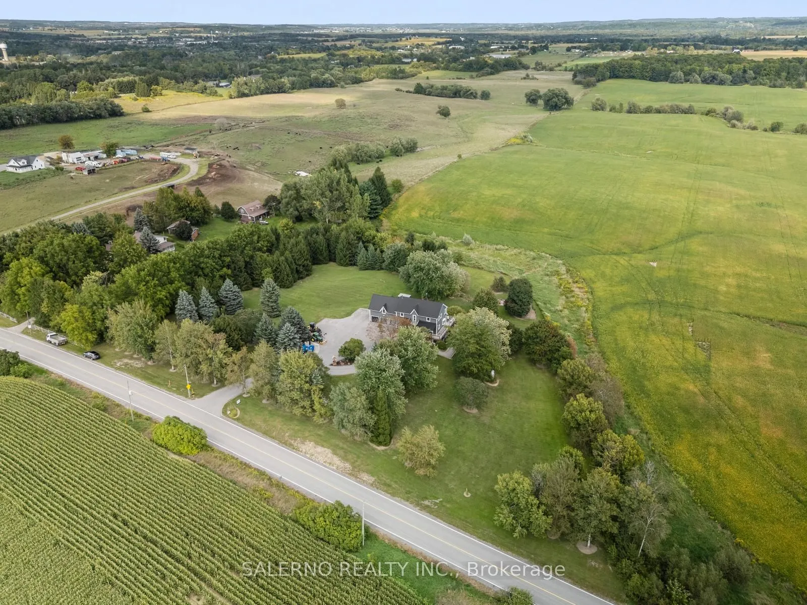 16455 10th Concession