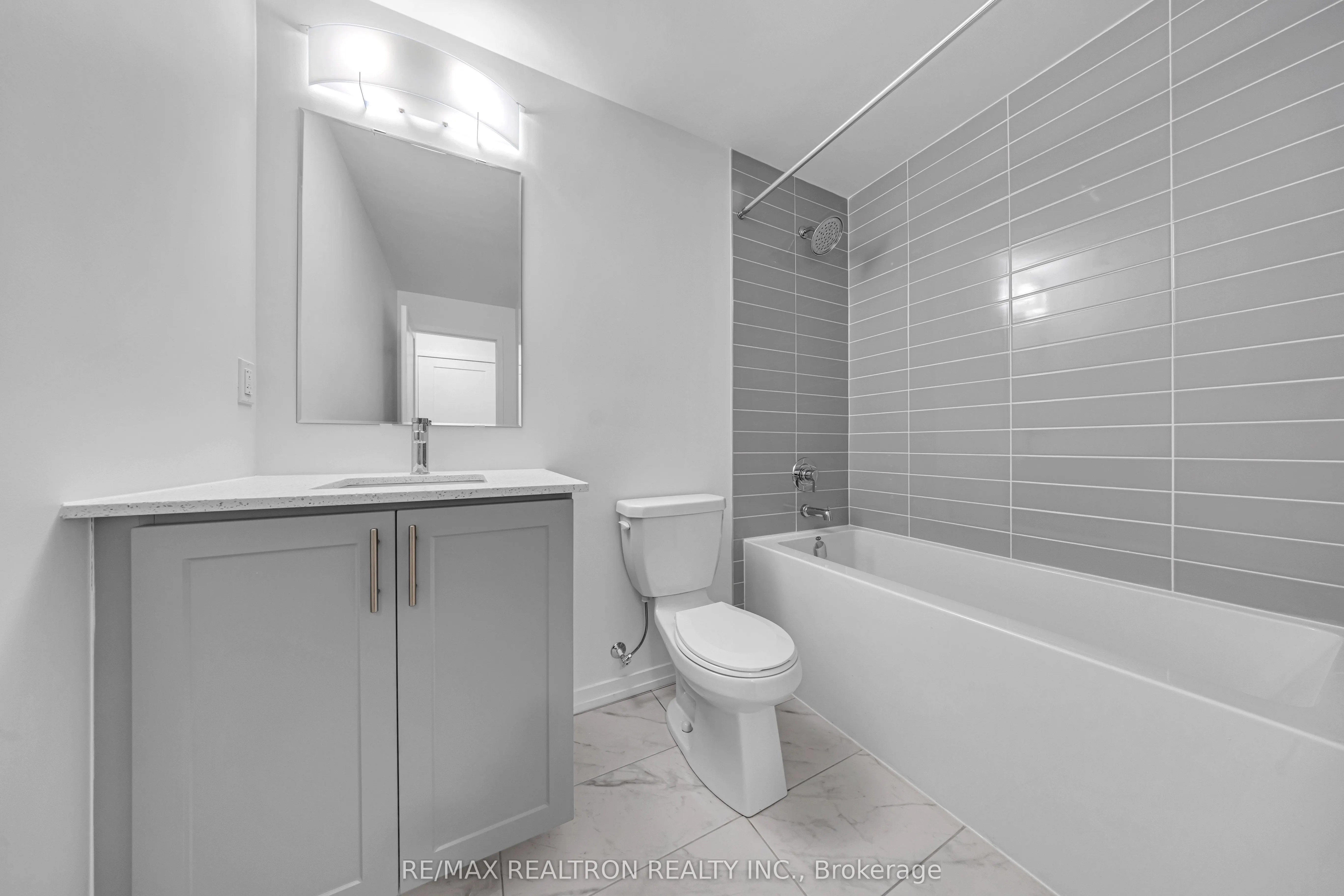 20 Lytham Green Circle, #212
