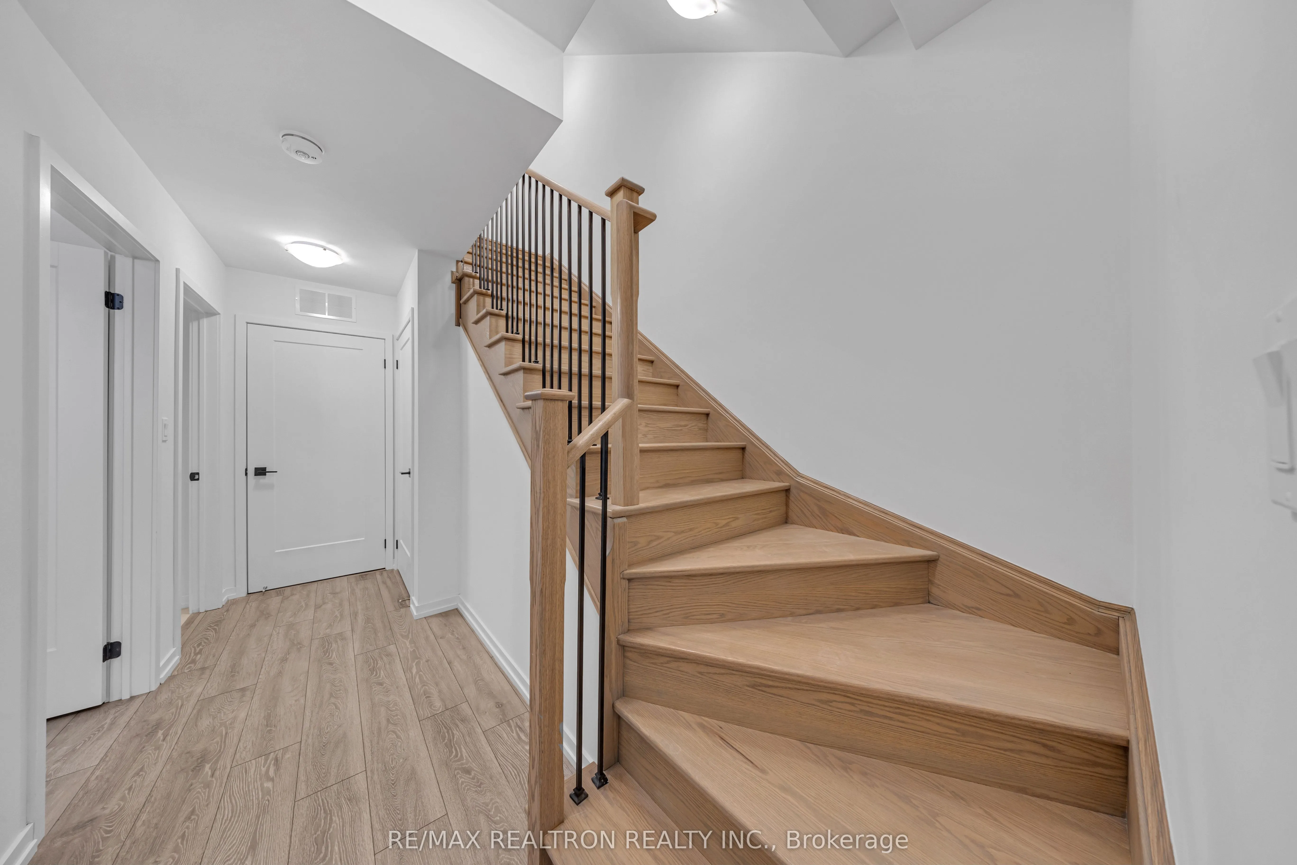 20 Lytham Green Circle, #212