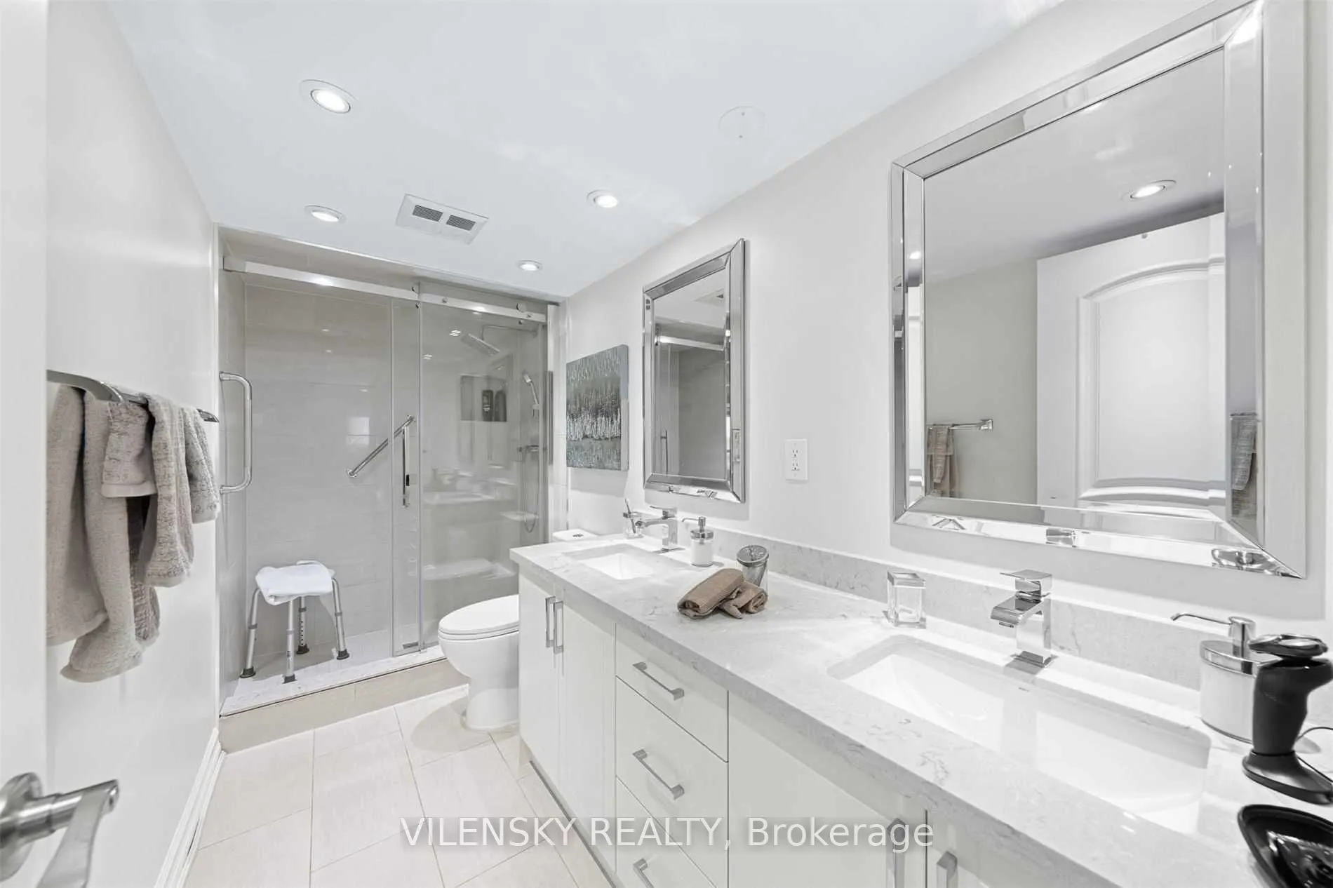 7460 Bathurst Street, #1407