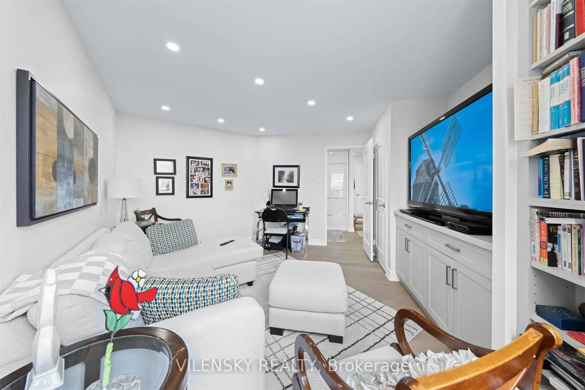 7460 Bathurst Street, #1407