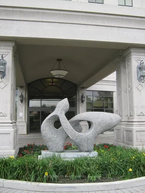 9235 Jane Street, #1414