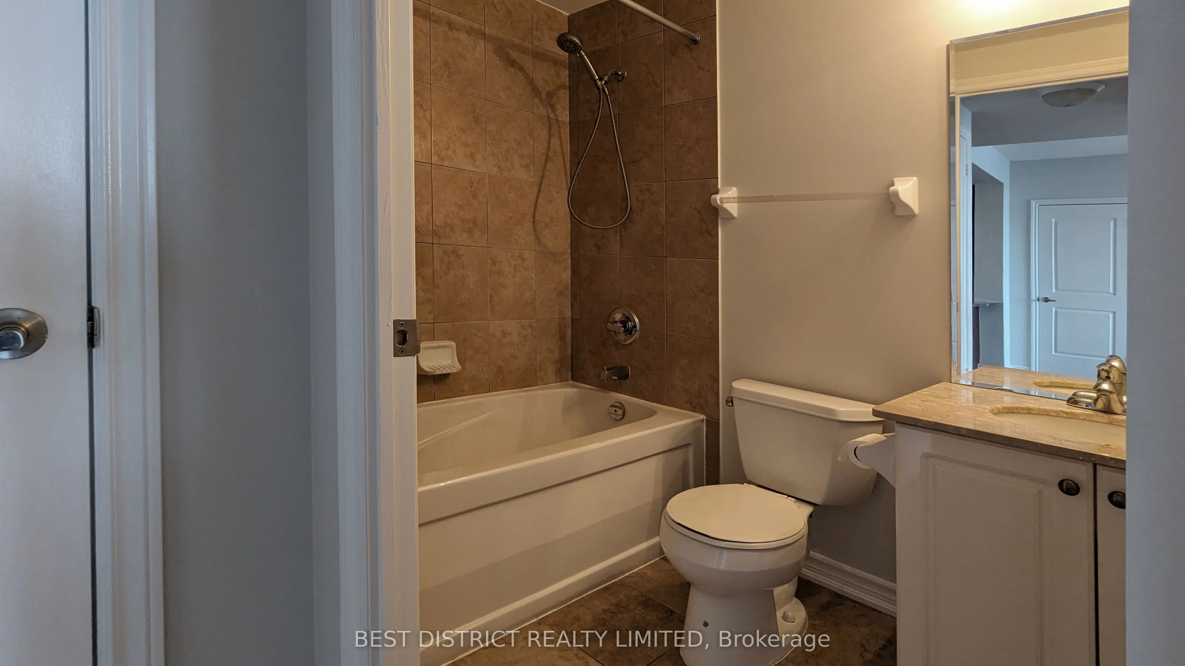 9235 Jane Street, #1414