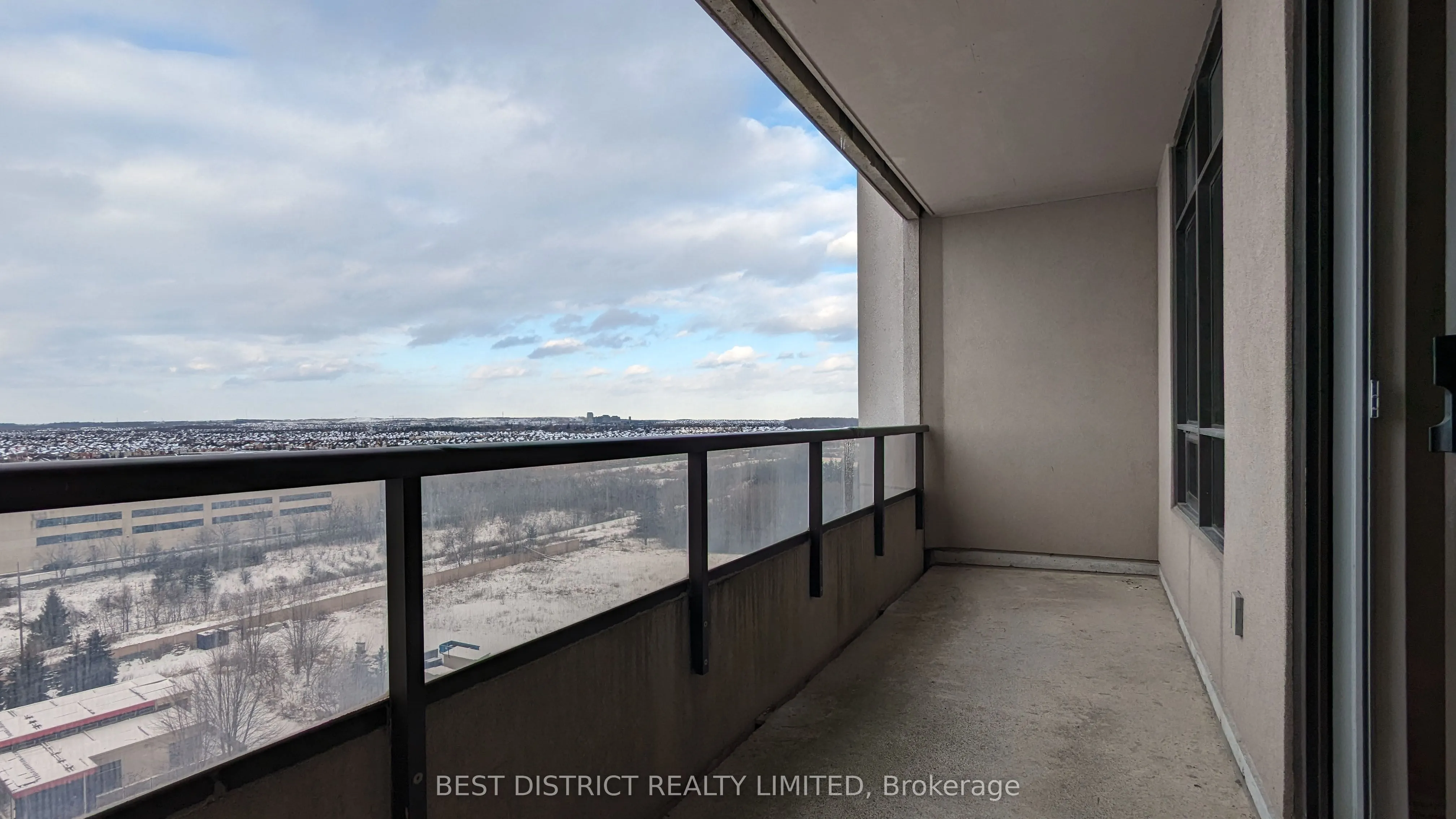 9235 Jane Street, #1414