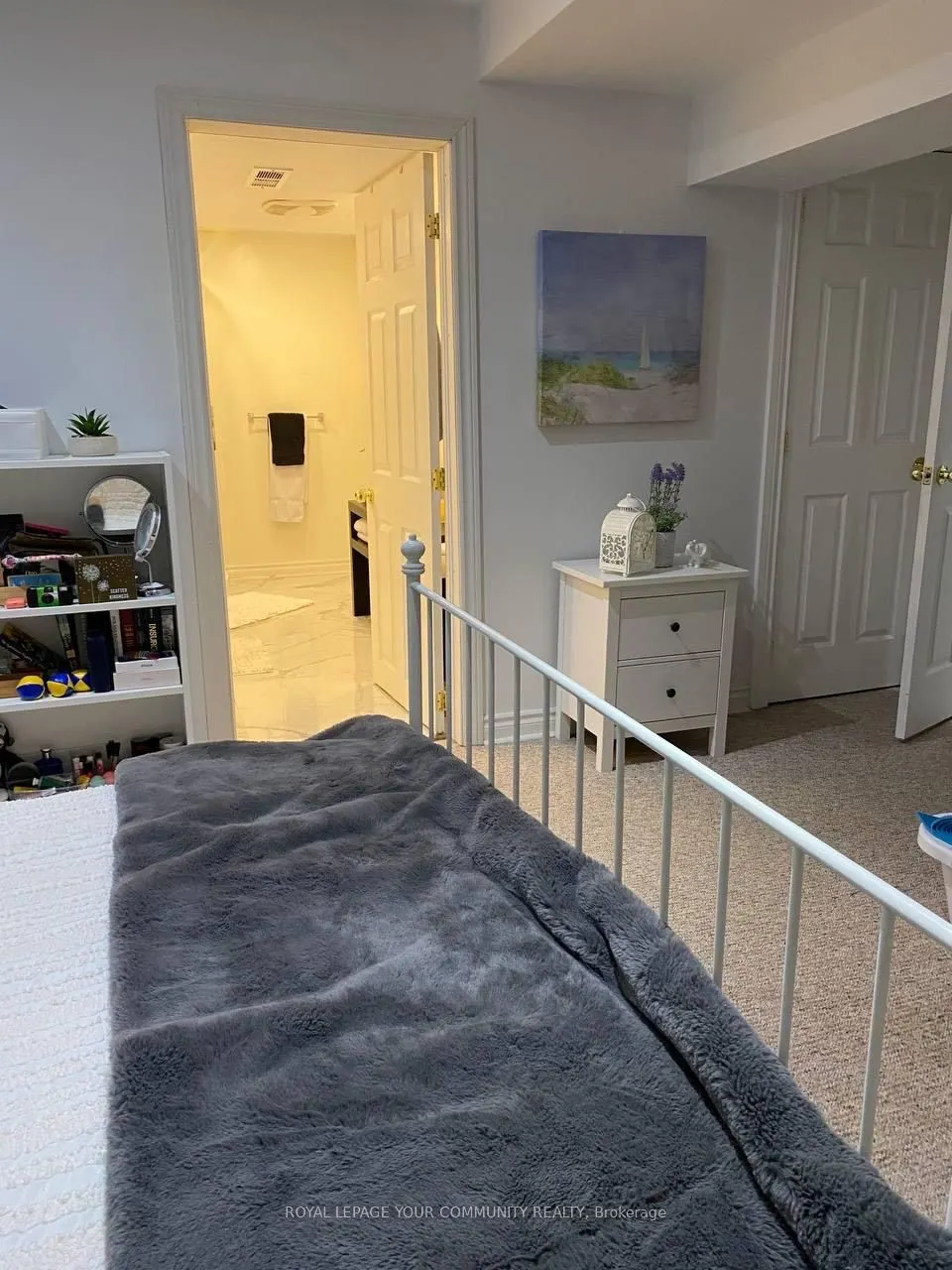 375 Woodfern Way