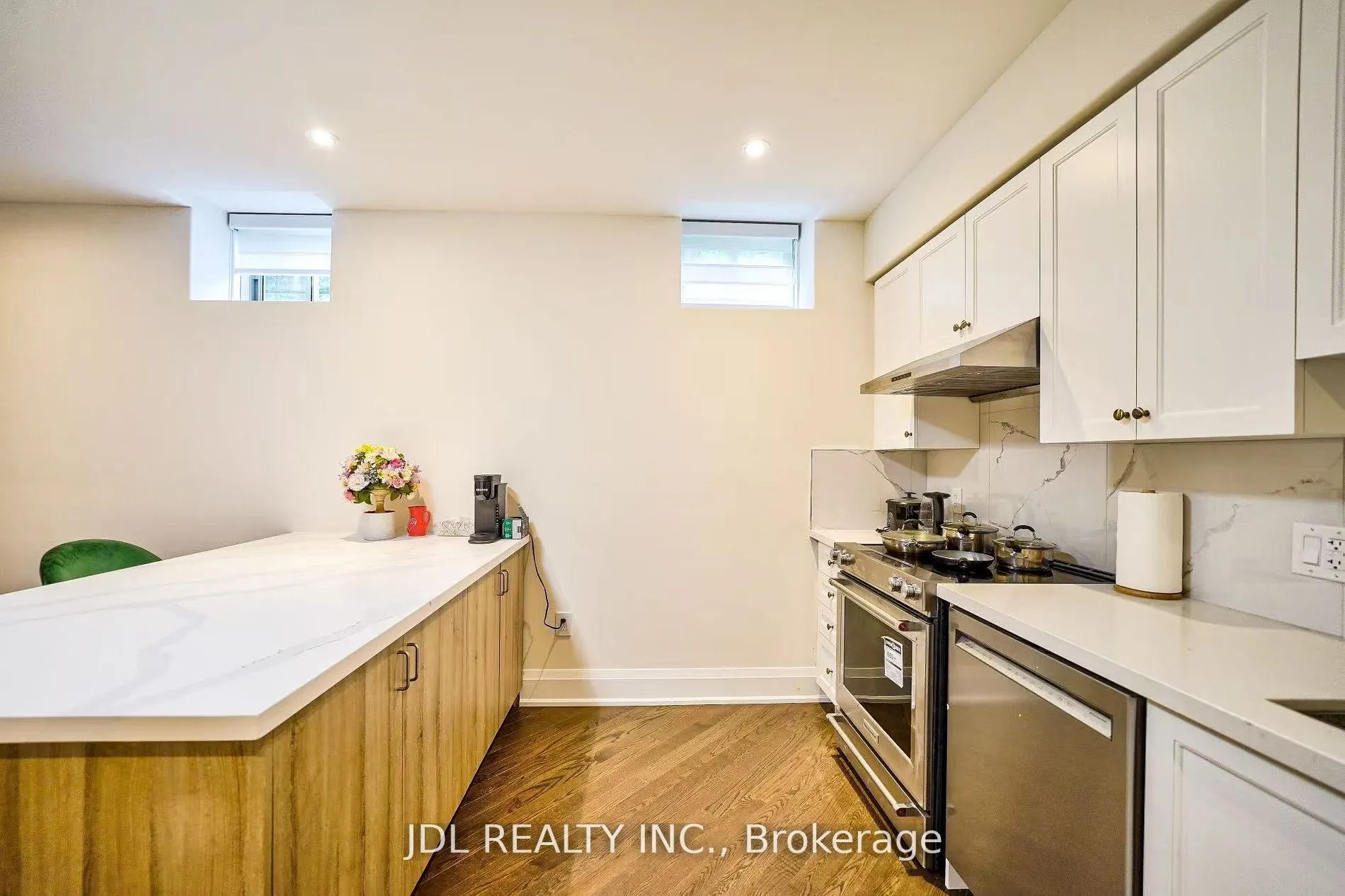 133 HILLSVIEW Drive, #RmB Bsm