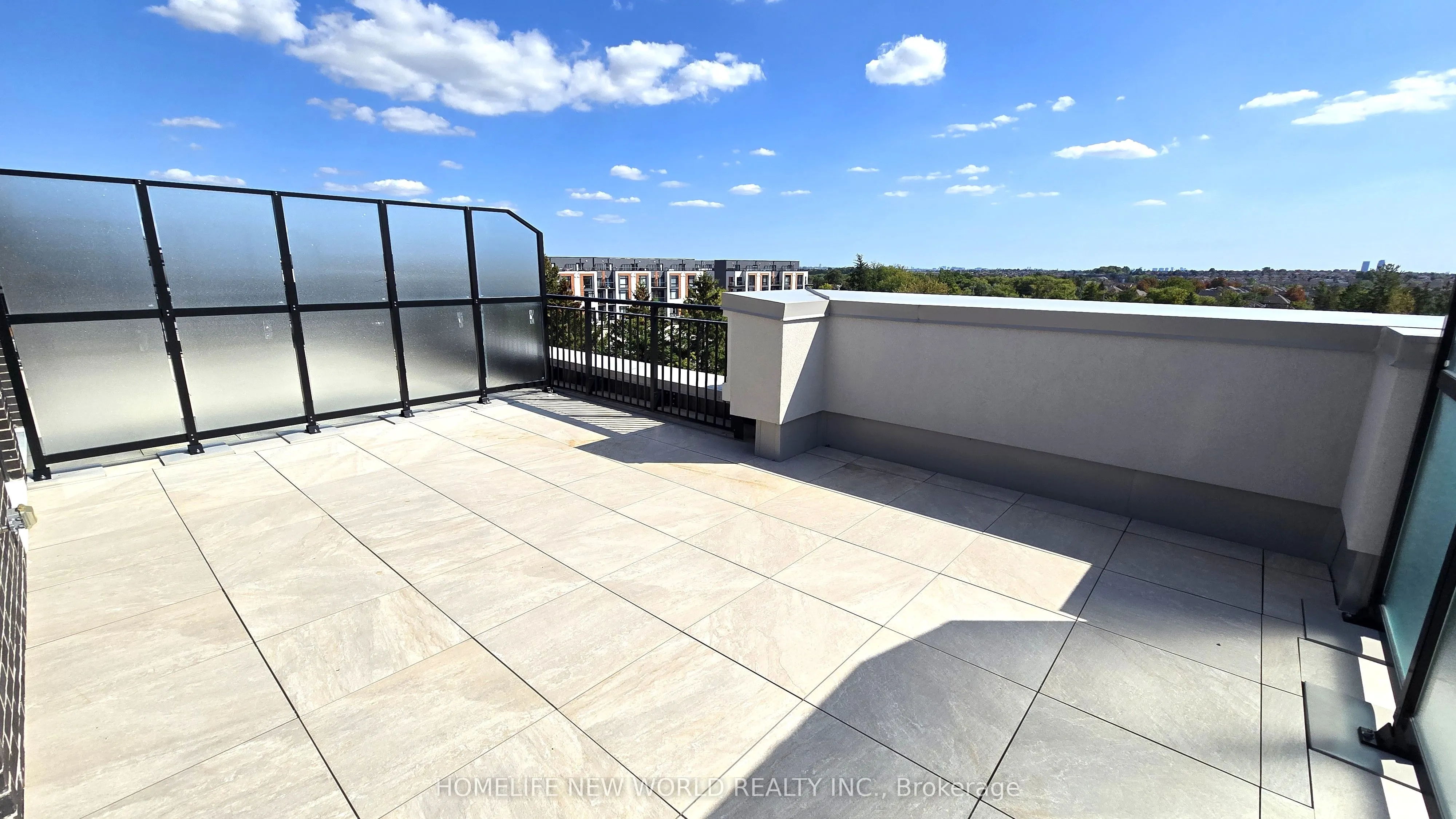 11 Walder Lane, #309