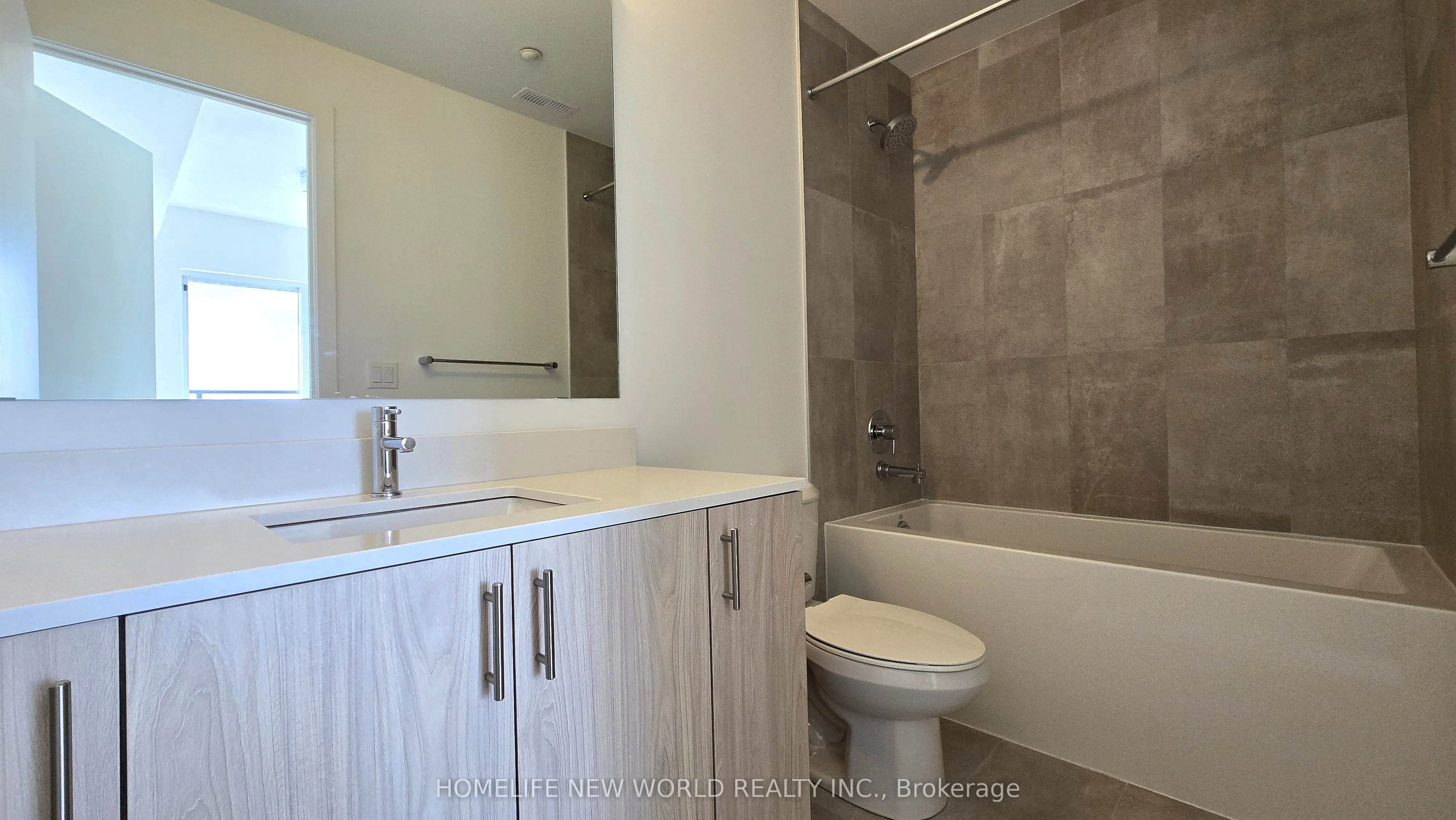 11 Walder Lane, #309