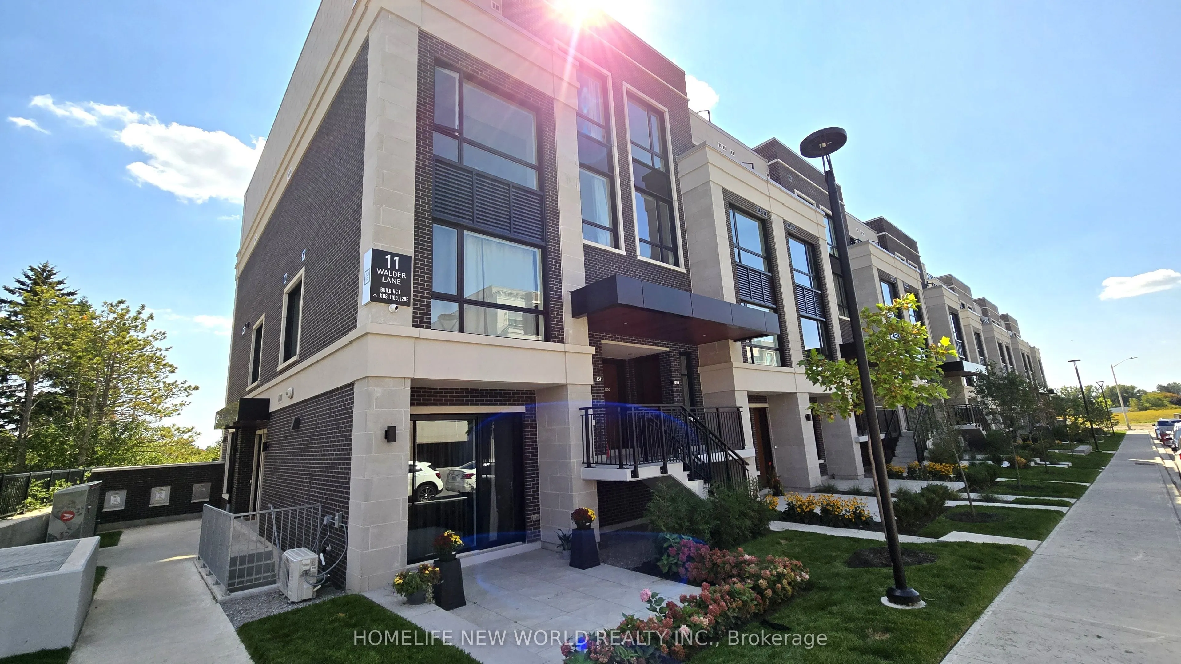 11 Walder Lane, #309