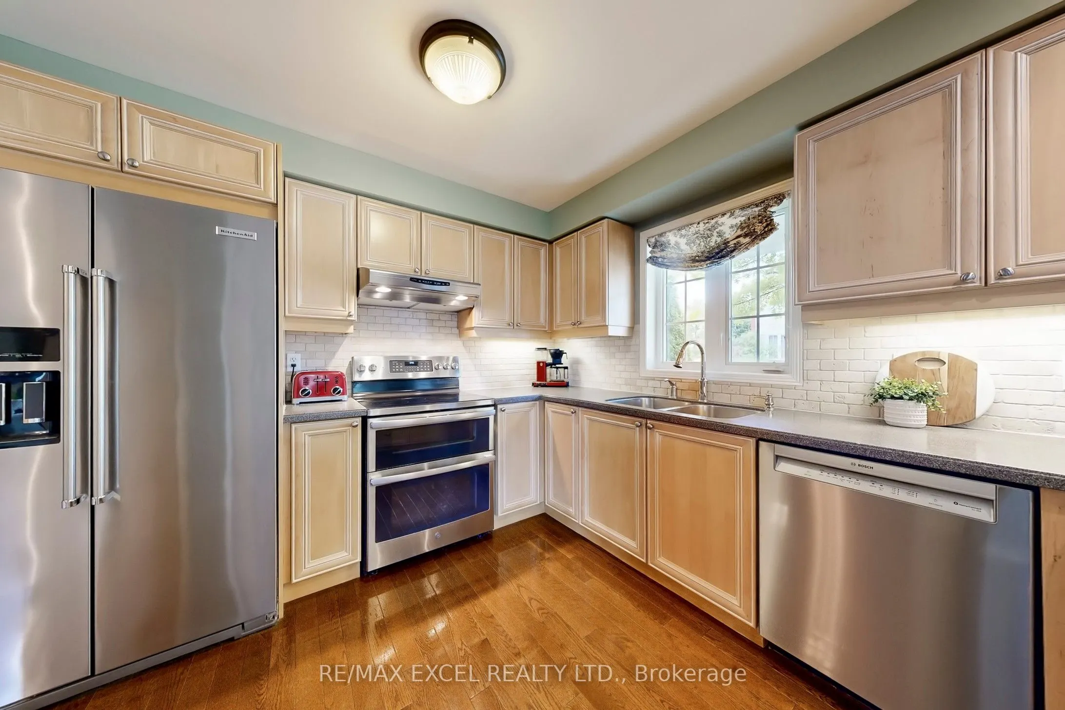 44 Black Creek Drive