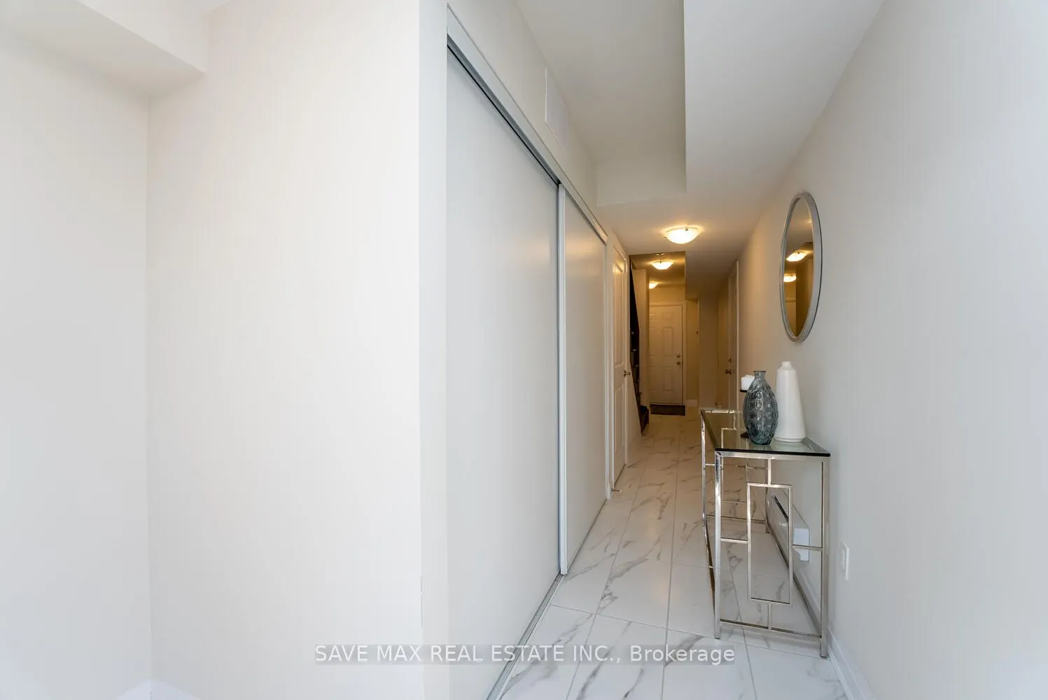 13 Kennisis Way