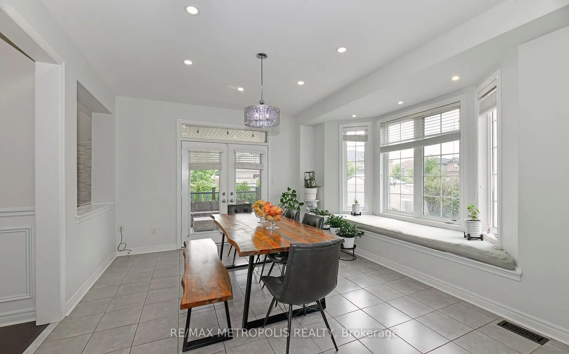 24 Faris Street, #Upper