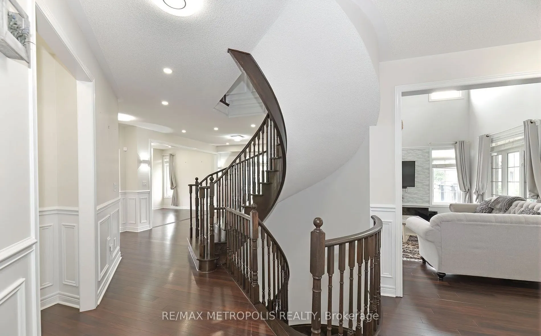 24 Faris Street, #Upper