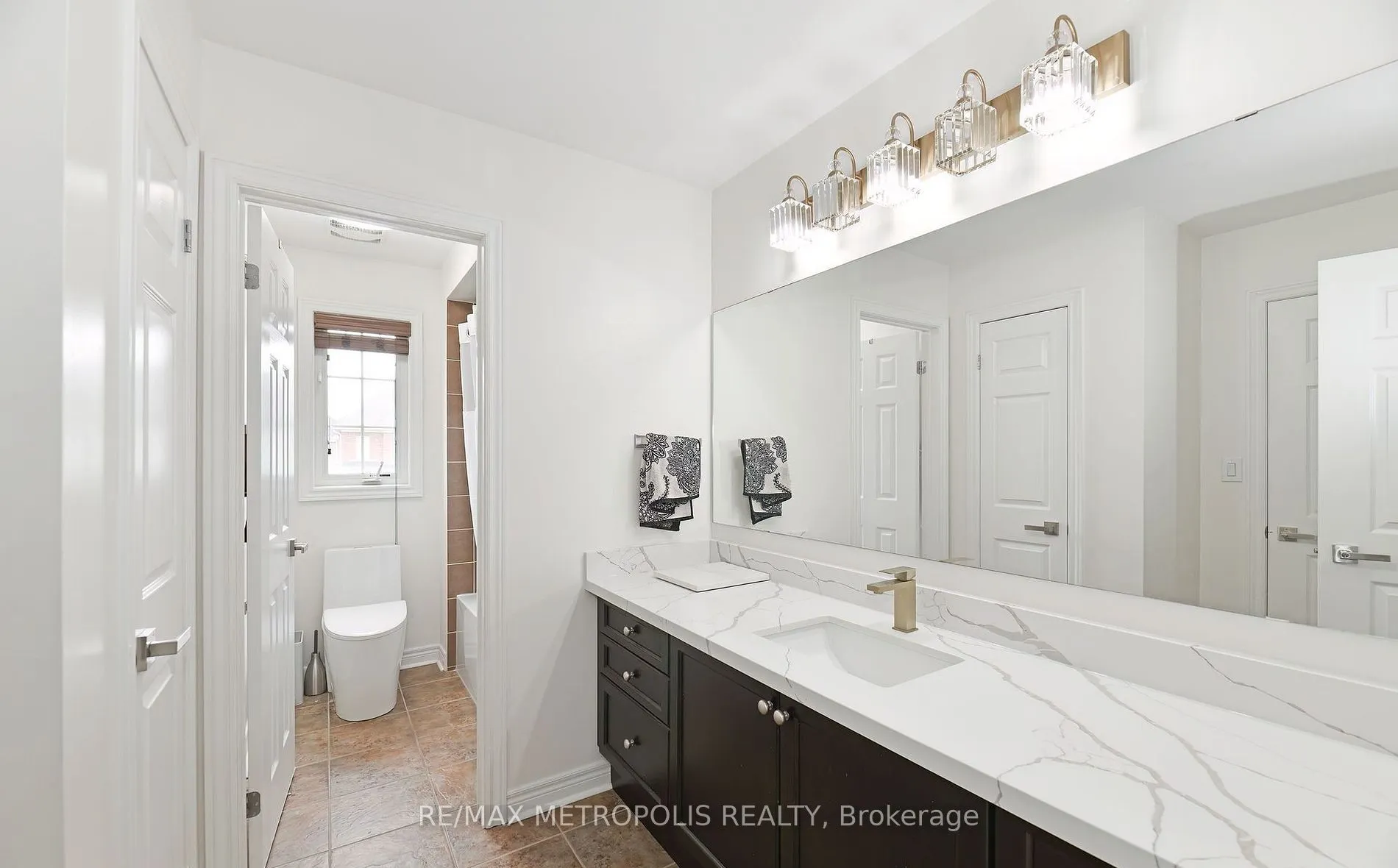 24 Faris Street, #Upper