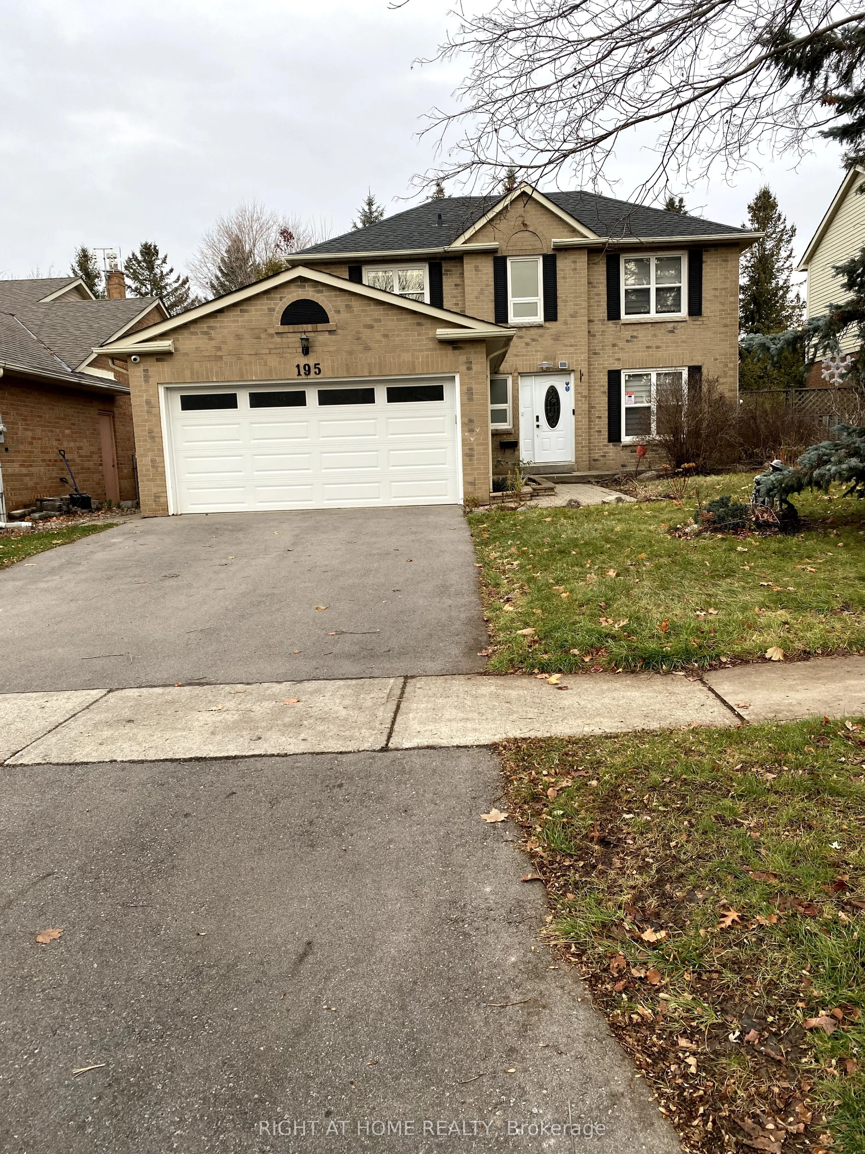 195 John Bowser Crescent