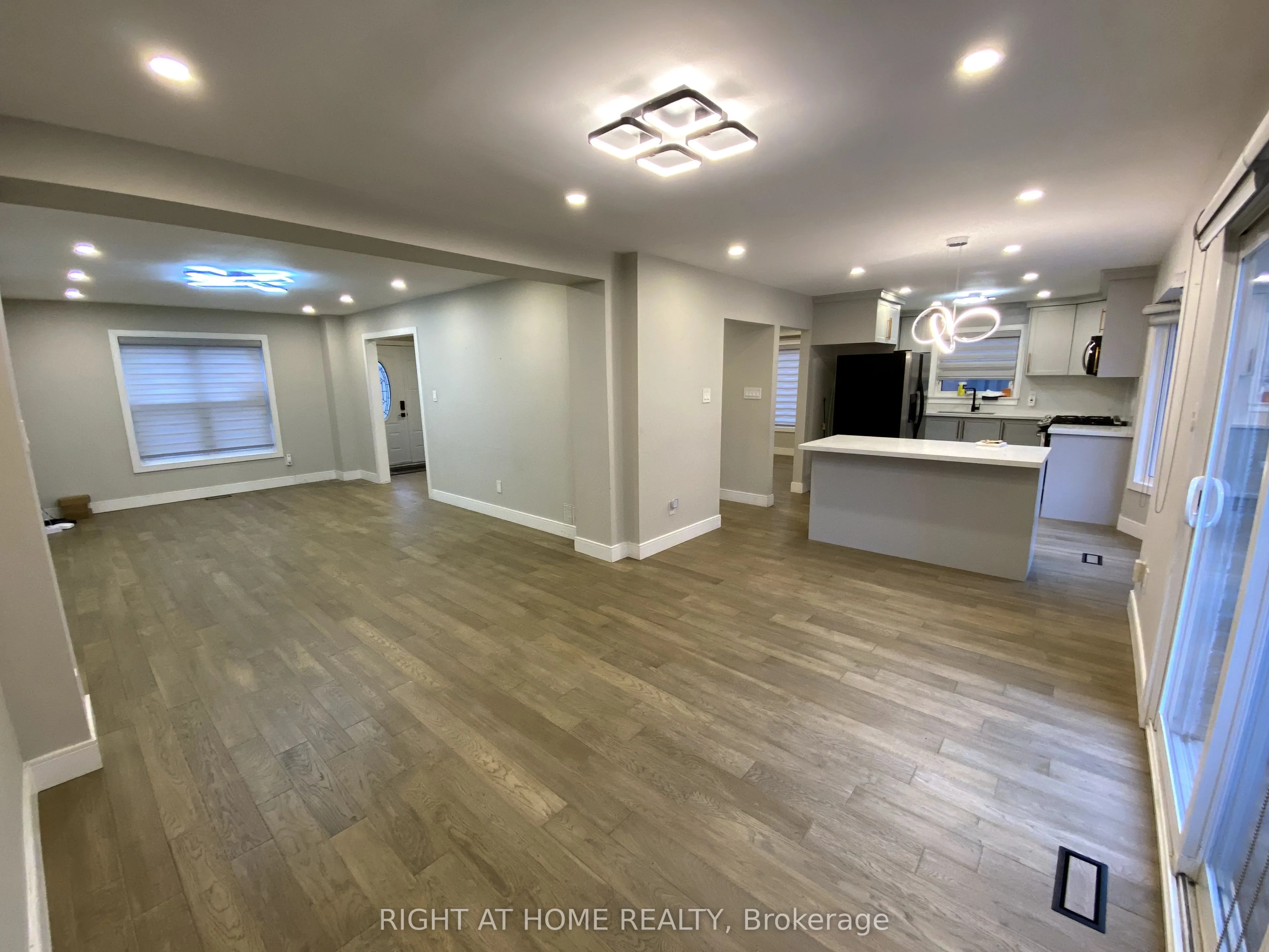 195 John Bowser Crescent