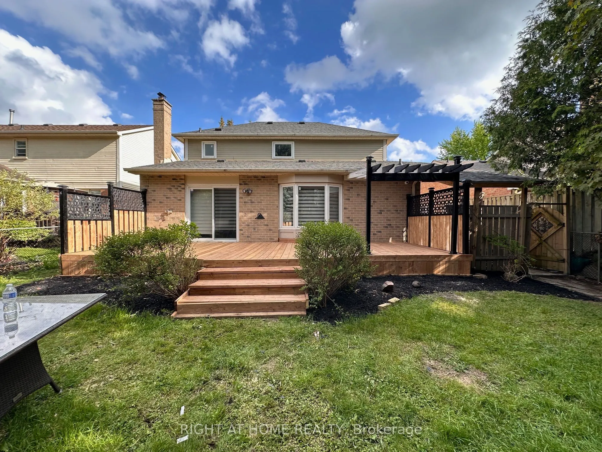 195 John Bowser Crescent
